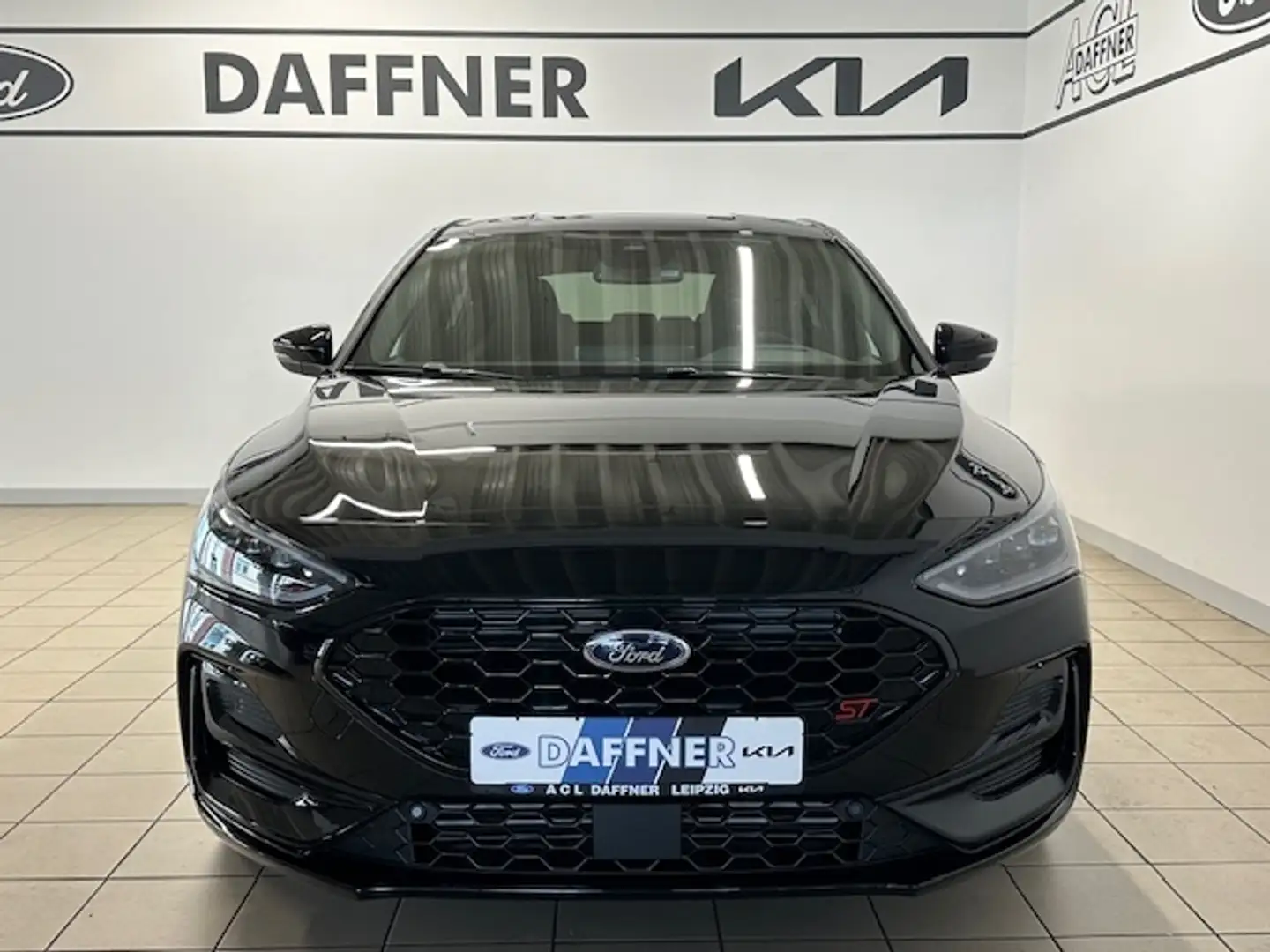 Ford Focus ST X 2.3 Track Pack Dif.Sperre B&O LED Black - 2