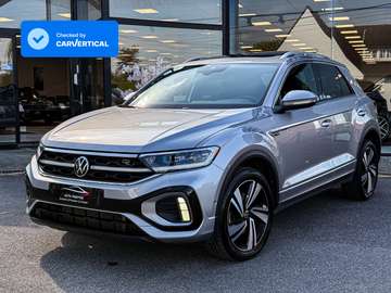 2.0 TDI R-Line DSG PANO IQ.LIGHT CAMERA ACC BLINDSPOT CARPLAY