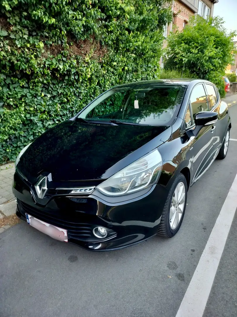Renault Clio Limited edition - 1