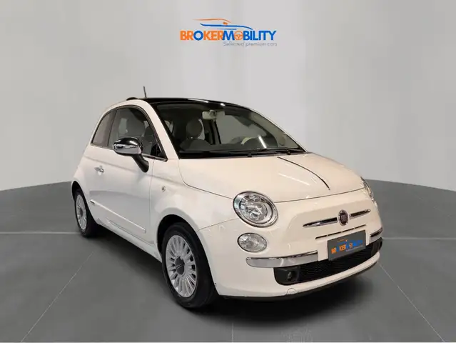 Fiat 500 view 3