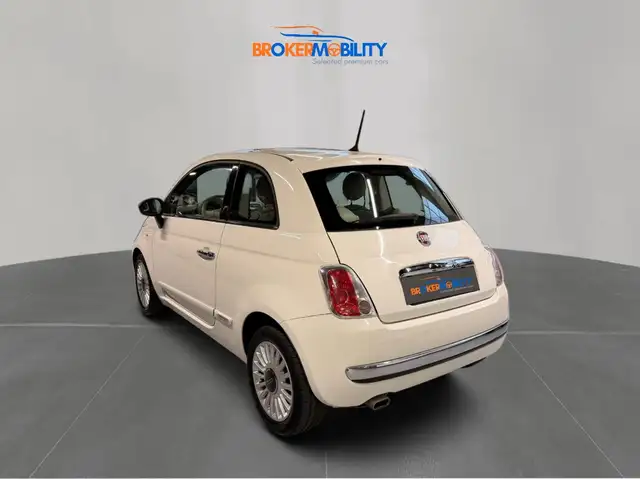 Fiat 500 view 5