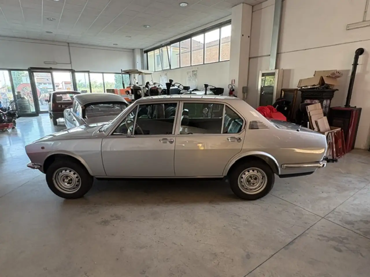 Alfa Romeo Alfetta 1800 scudo stretto, foto 4