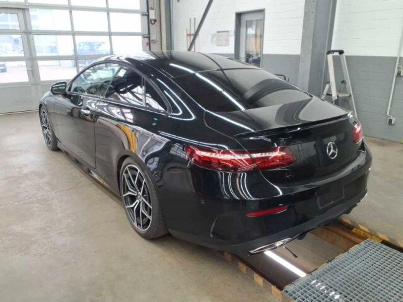 Mercedes-Benz E 450 4M AMG Line Coupe SITZKLIM*PANO*BURM*MBEAM — photo 2