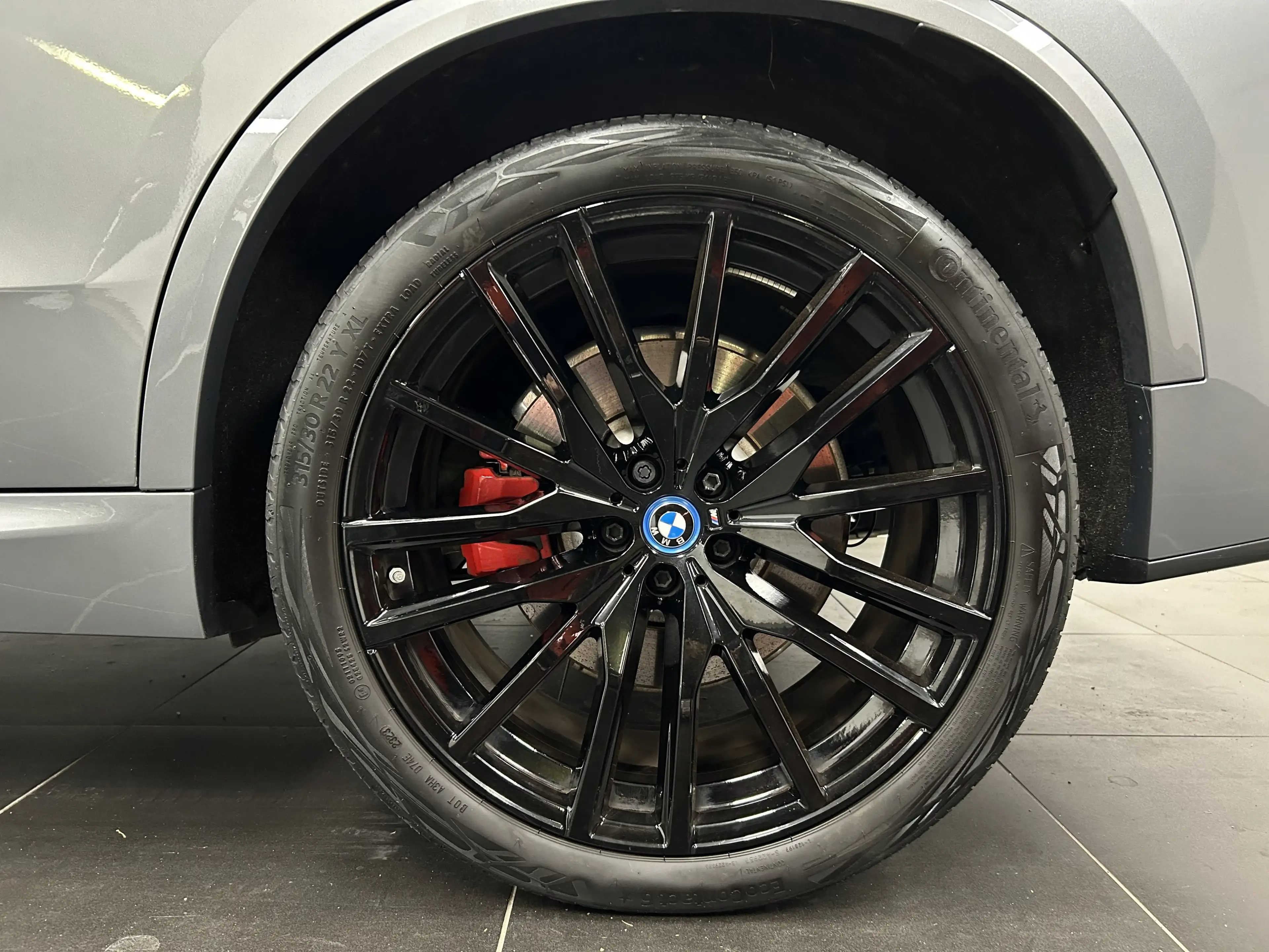 BMW X5 xDrive50e — photo 6