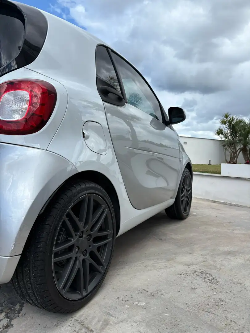 smart forTwo 0.9 t brabus 90cv twinamic turbo - 2