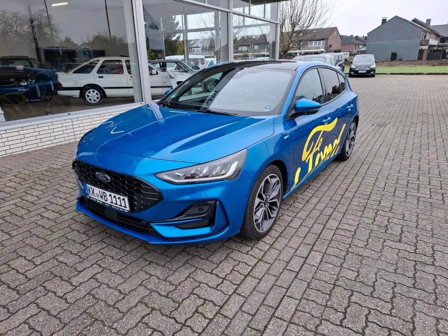 Ford Focus 1,0 EcoB. Hyb. 5-trg. ST-Line *Autom., PD* Blau - 2