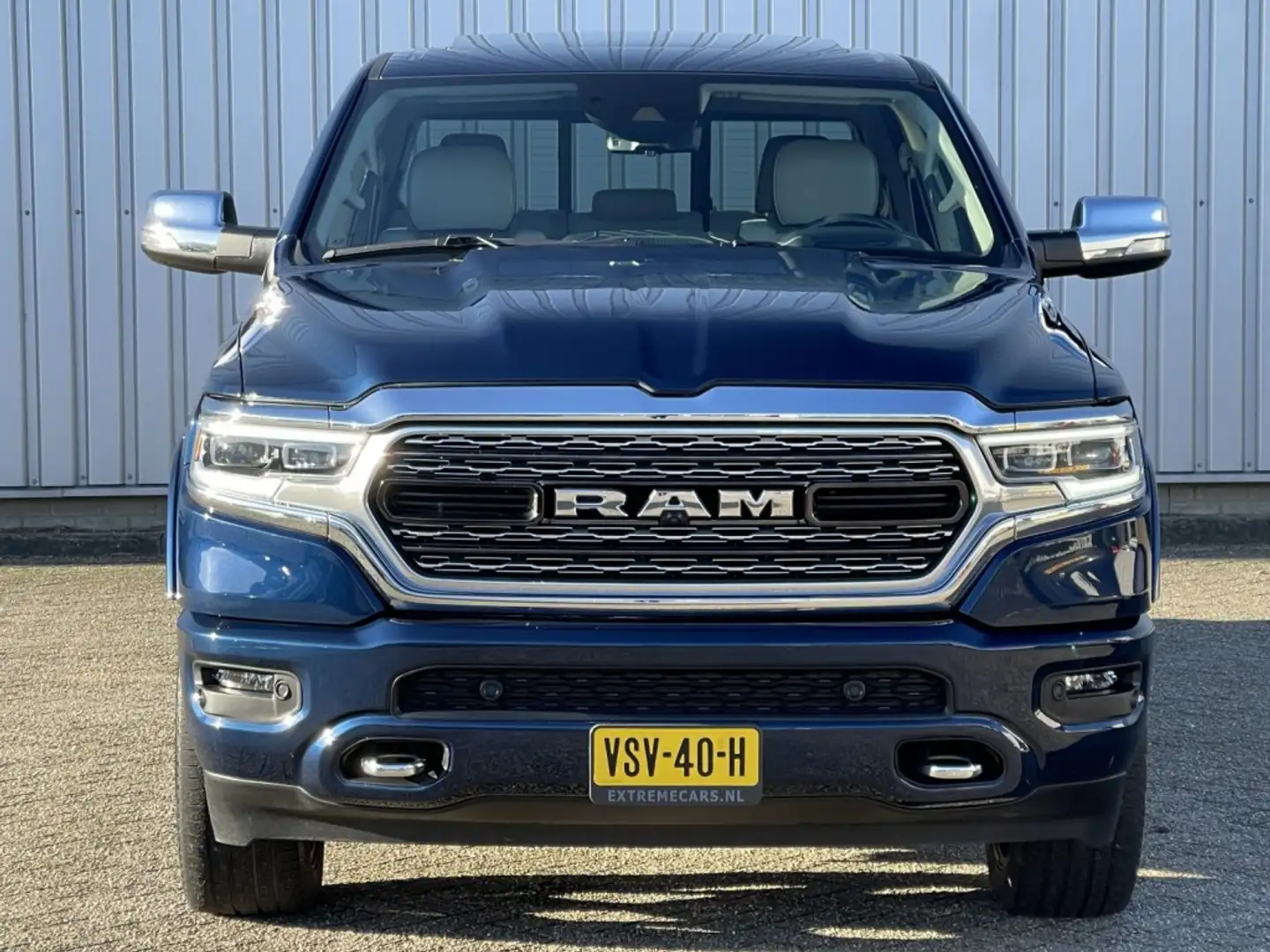 Dodge RAM 1500 pick up 4x4 Crew Cab Limited 10th anniversary Blauw - 2