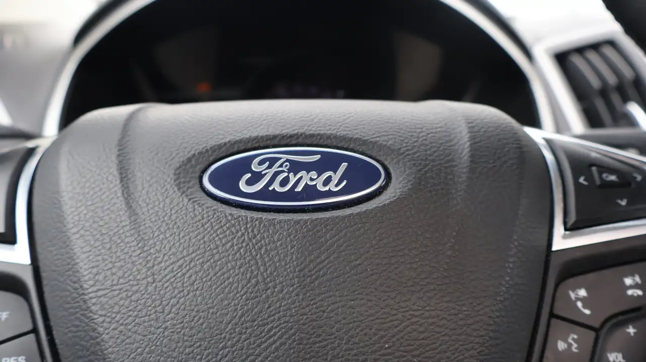 Ford Edge photo Ford Edge