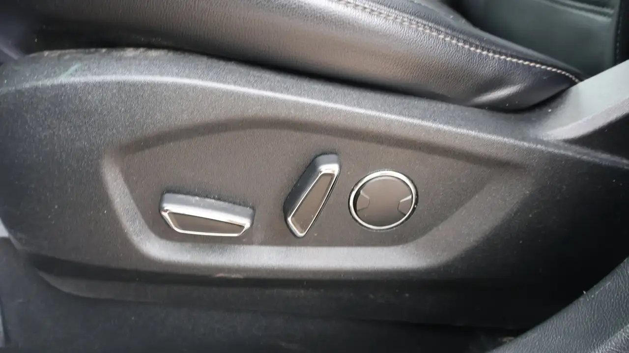 Ford Edge photo Ford Edge