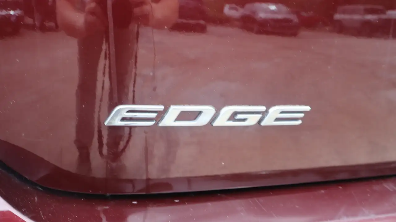 Ford Edge photo Ford Edge