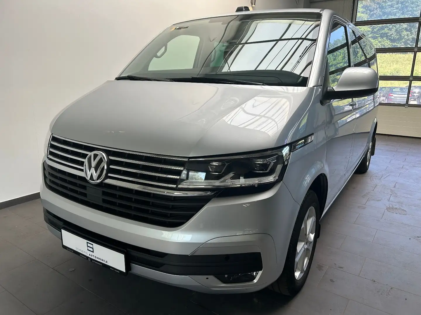 Volkswagen T6 Caravelle LED AHK app connect DSG LR lang 2 Silber - 1