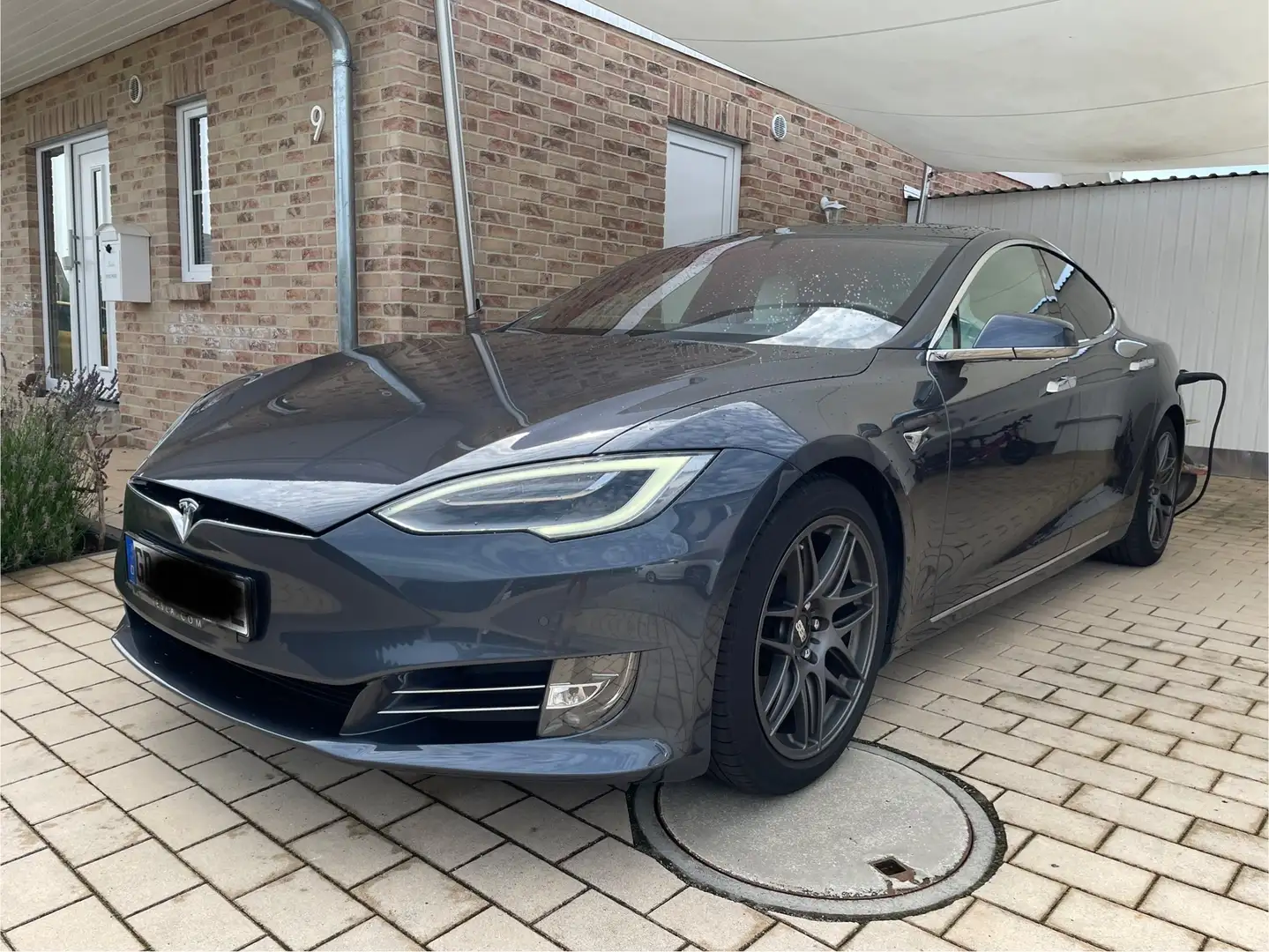 Tesla Model S Model S 75 Grau - 1