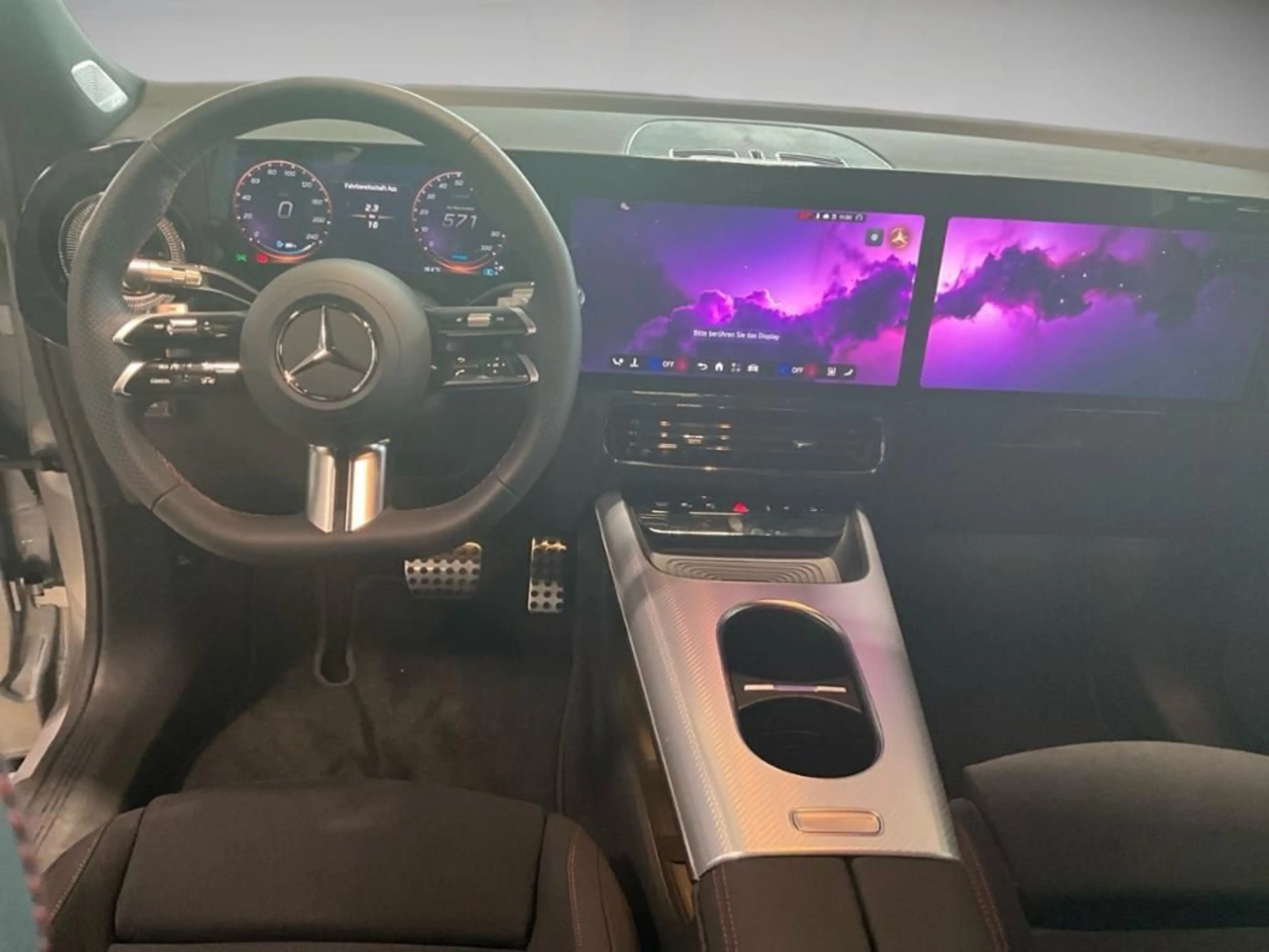 Mercedes-Benz GLB 250 + AMG Line AHK AUT DynLicht Fernlichtass. — photo 9