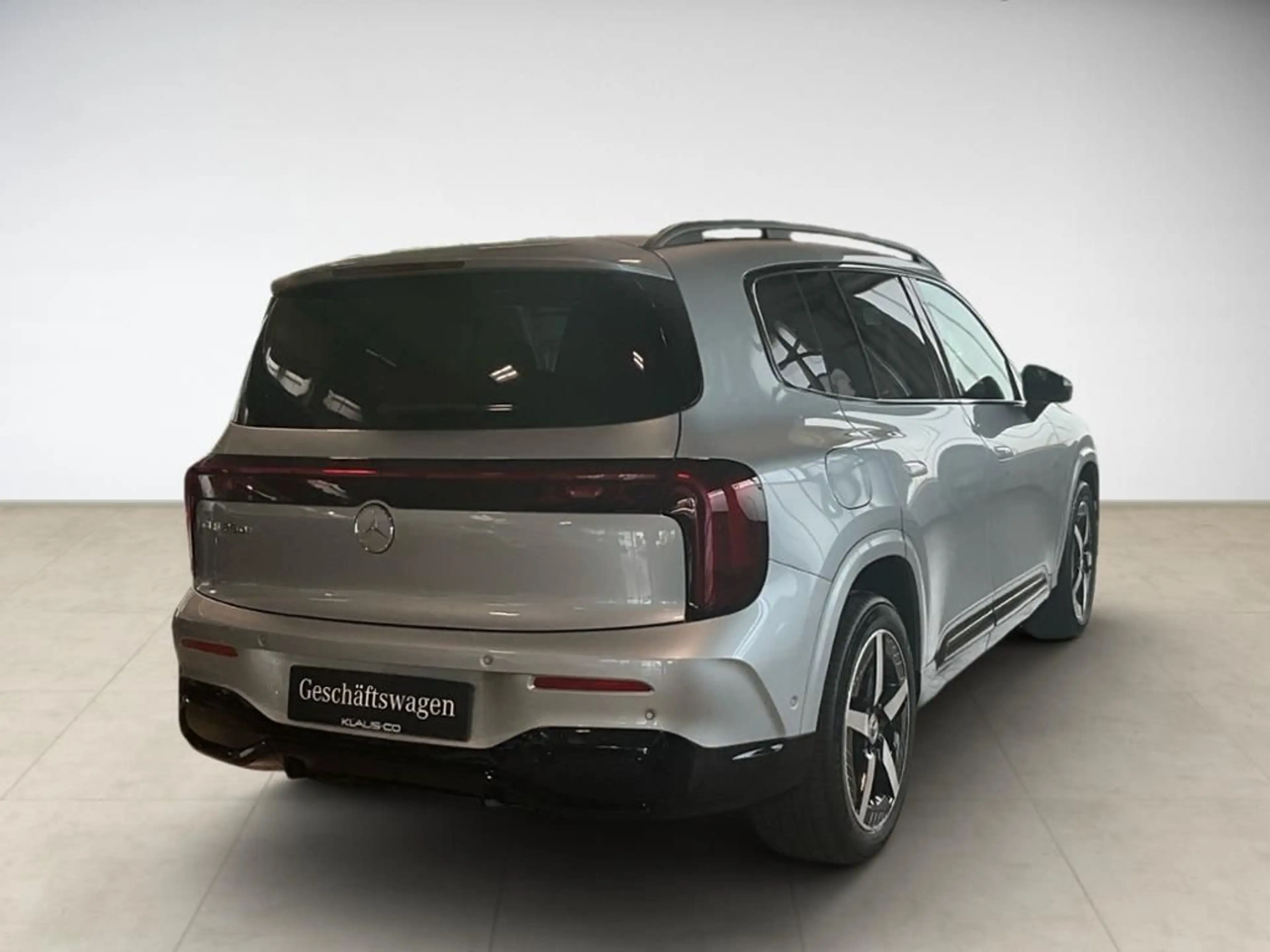Mercedes-Benz GLB 250 + AMG Line AHK AUT DynLicht Fernlichtass. — photo 3