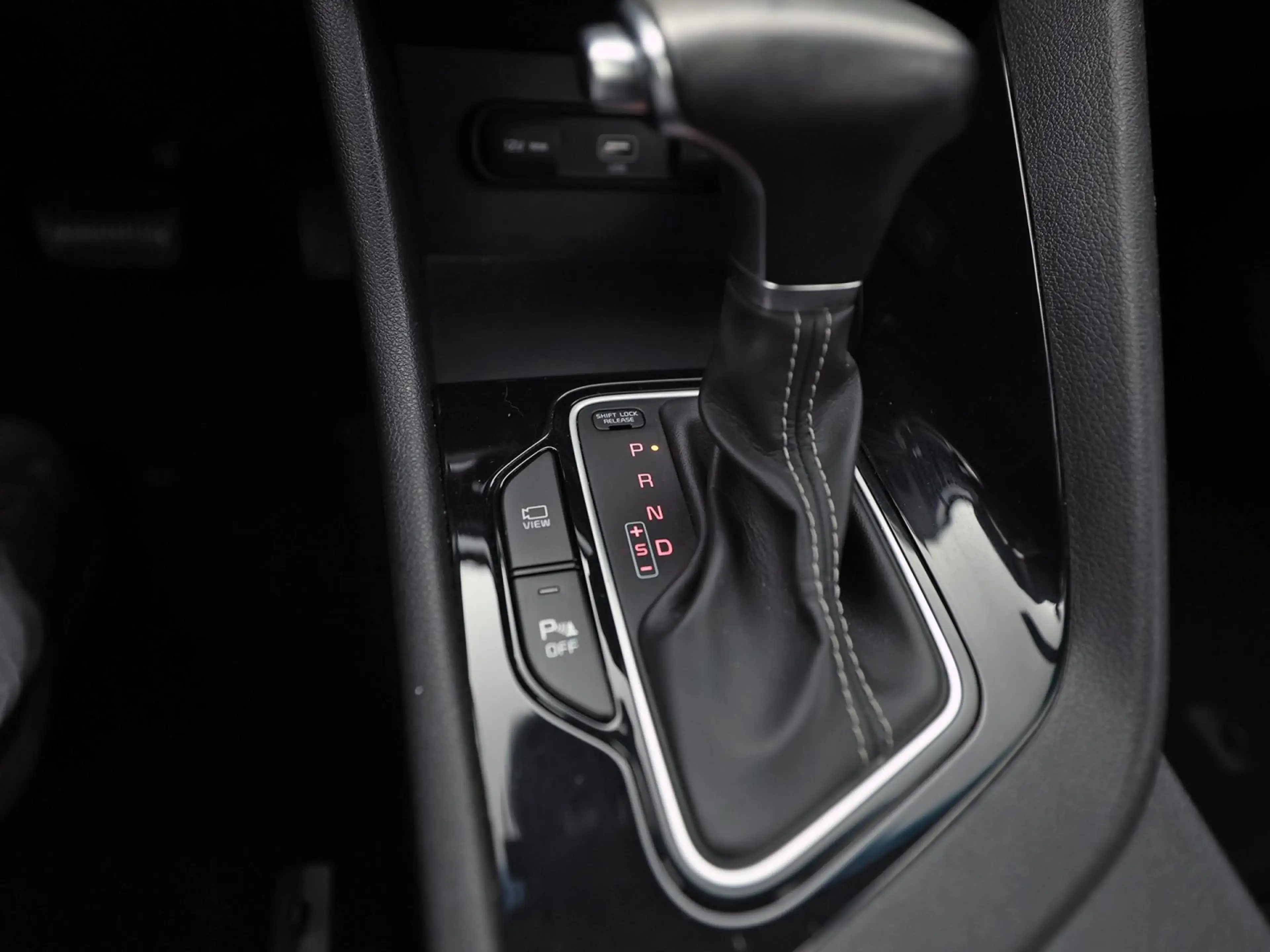 Kia Niro 1.6 GDi Hybrid DynamicLine Automaat (APPLE CARPLAY — photo 22