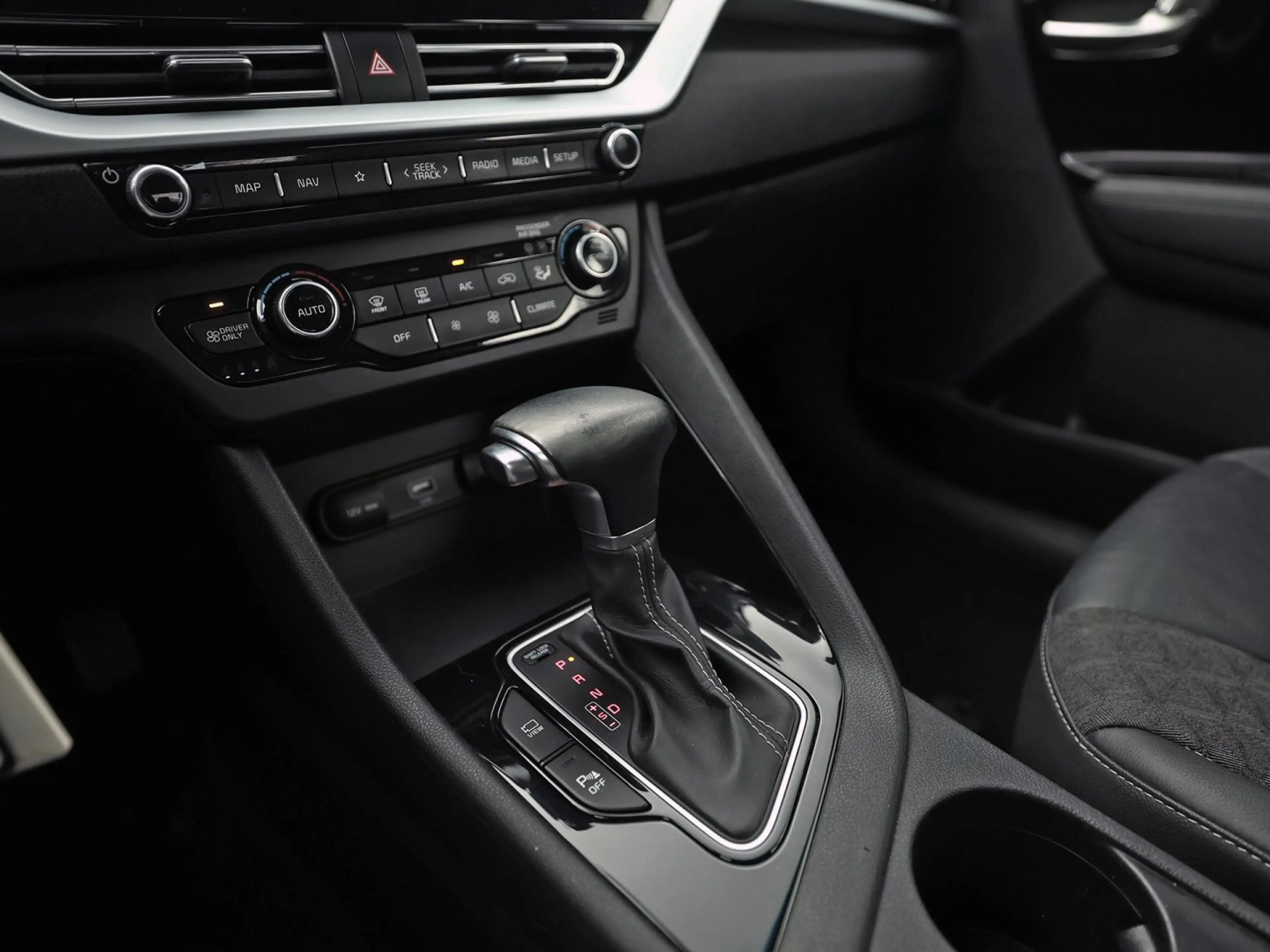 Kia Niro 1.6 GDi Hybrid DynamicLine Automaat (APPLE CARPLAY — photo 10