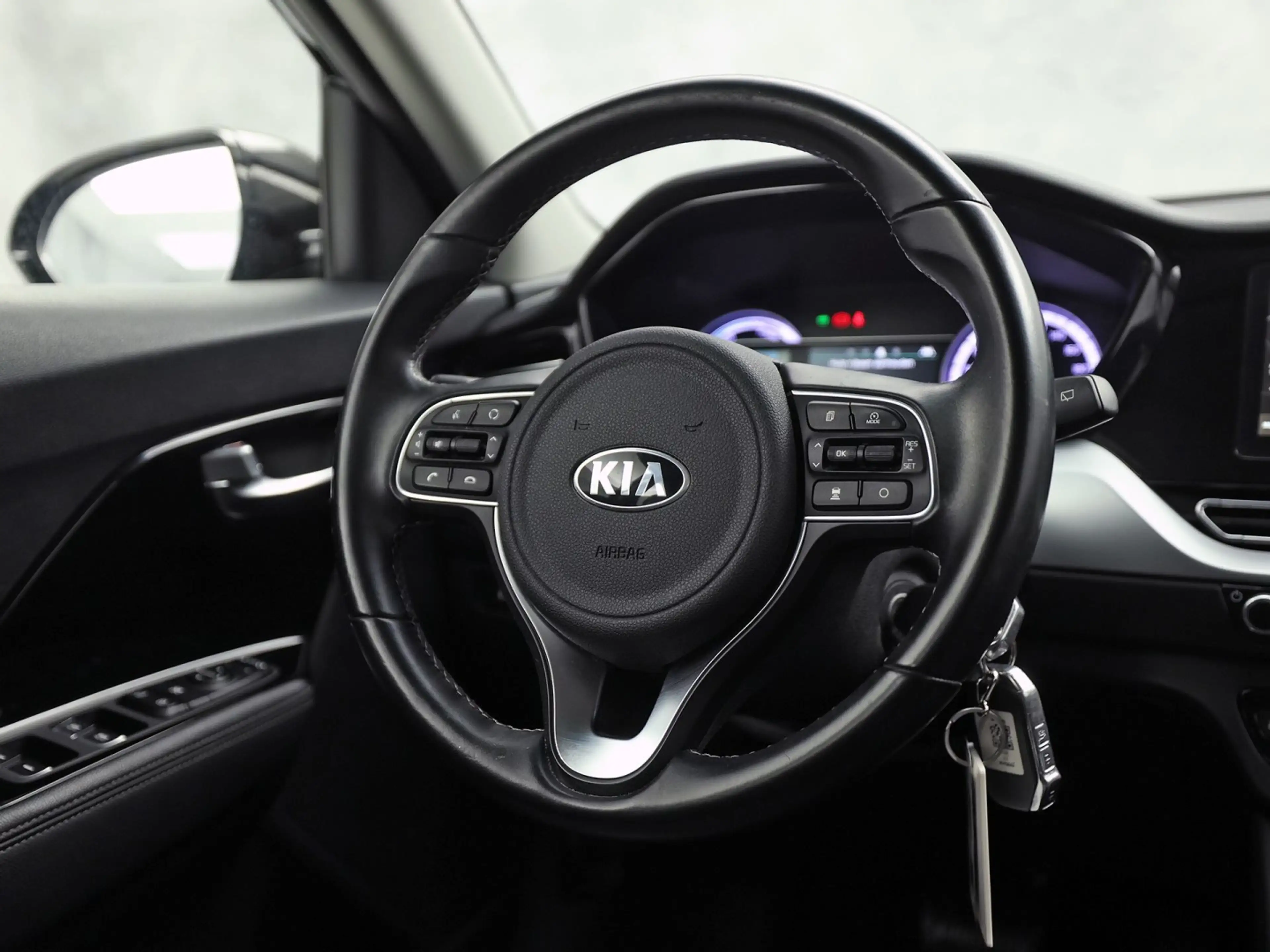 Kia Niro 1.6 GDi Hybrid DynamicLine Automaat (APPLE CARPLAY — photo 18