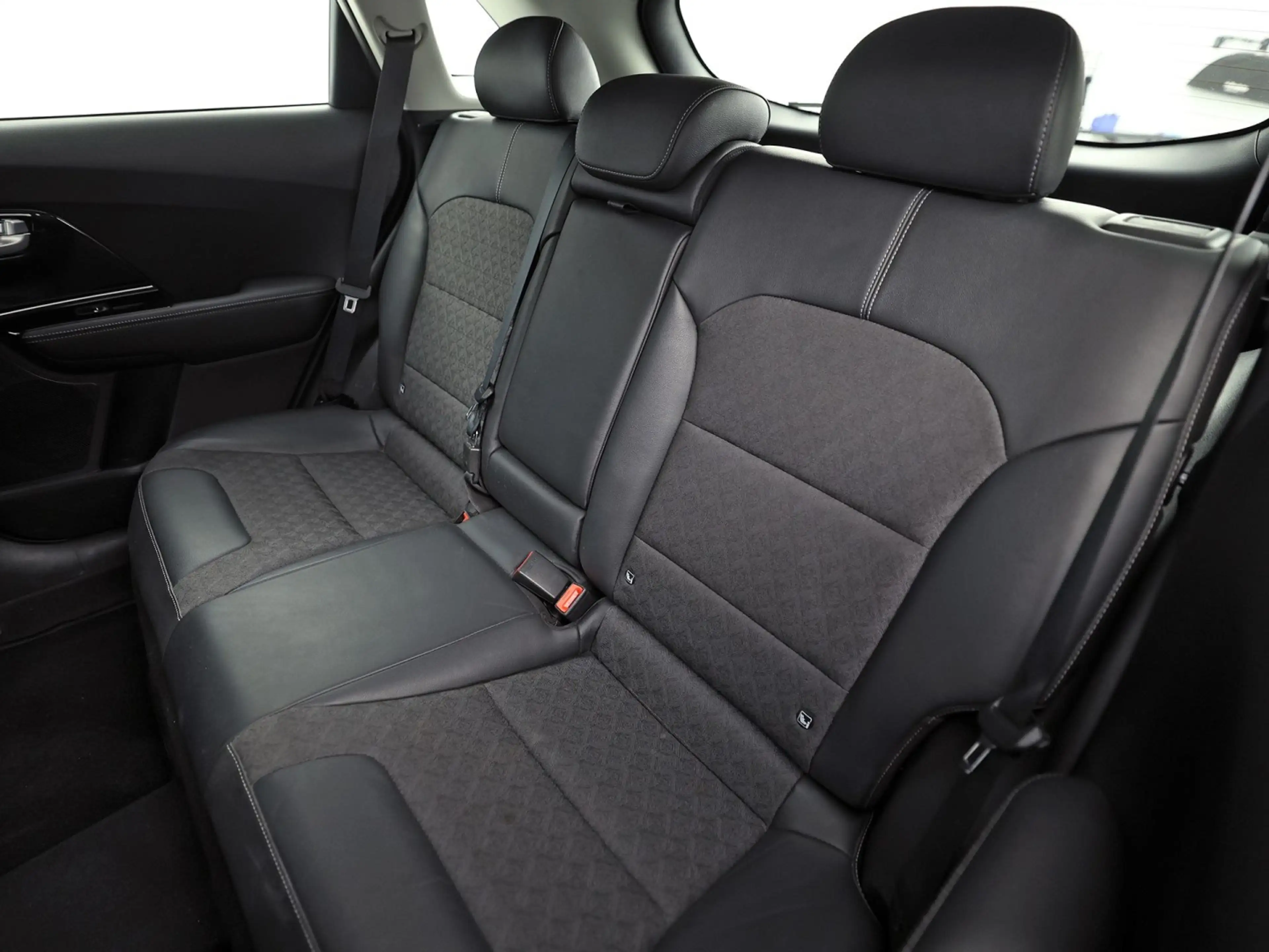 Kia Niro 1.6 GDi Hybrid DynamicLine Automaat (APPLE CARPLAY — photo 15