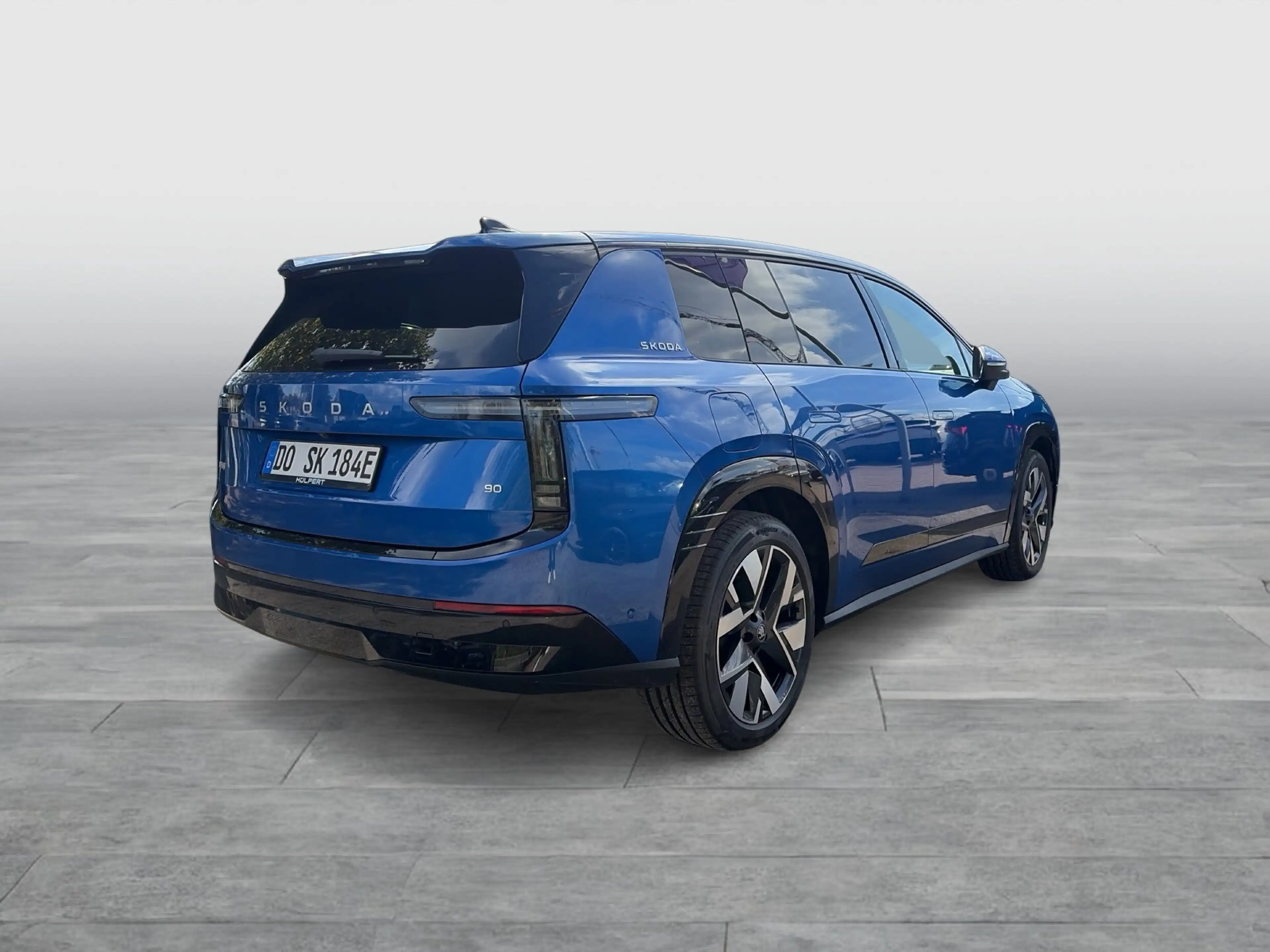 Skoda Peaq 90 SELECTION AHK eSITZE HEADUP WÄRMEPUMPE — photo 5