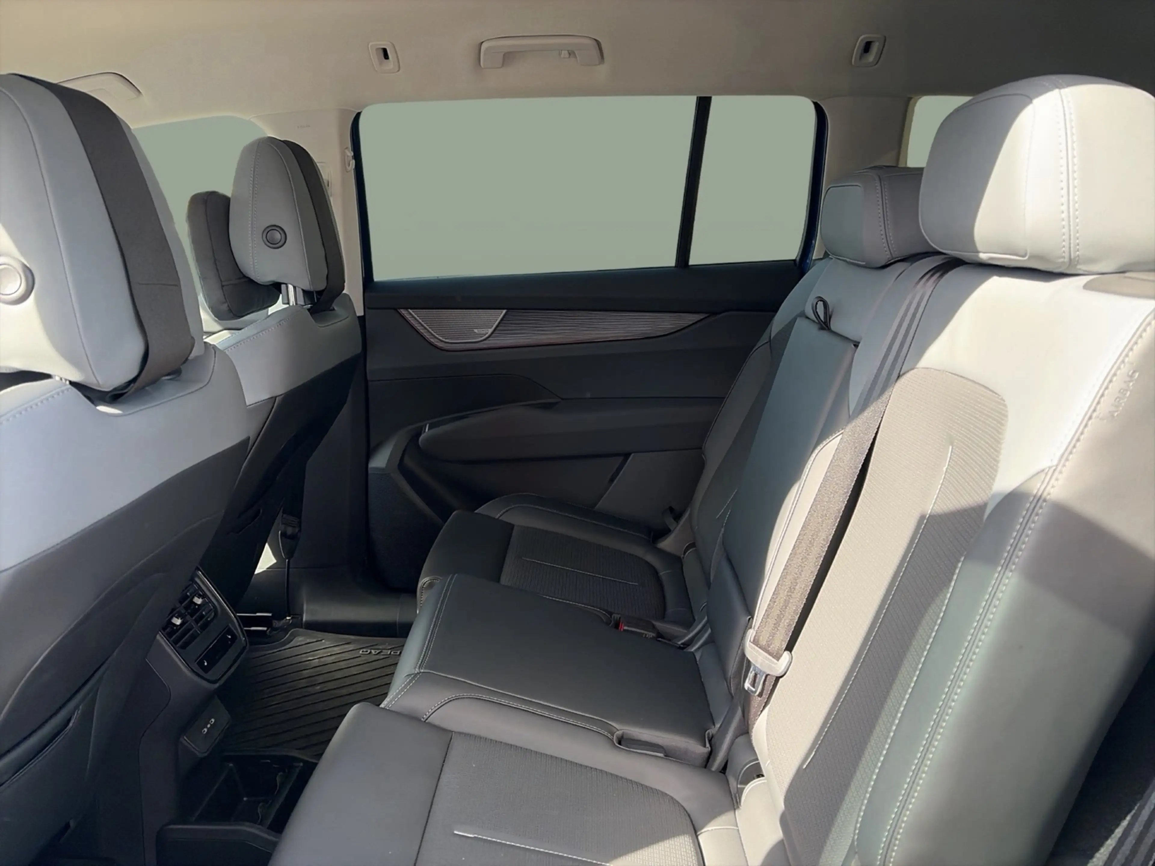 Skoda Peaq 90 SELECTION AHK eSITZE HEADUP WÄRMEPUMPE — photo 10