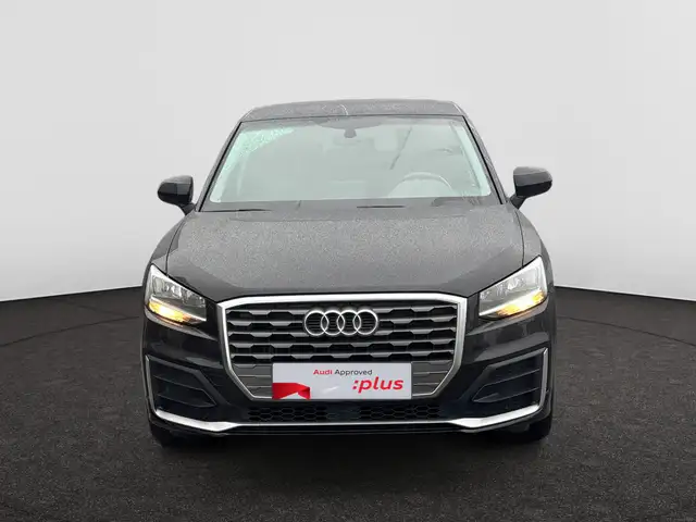 Audi Q2 view 3