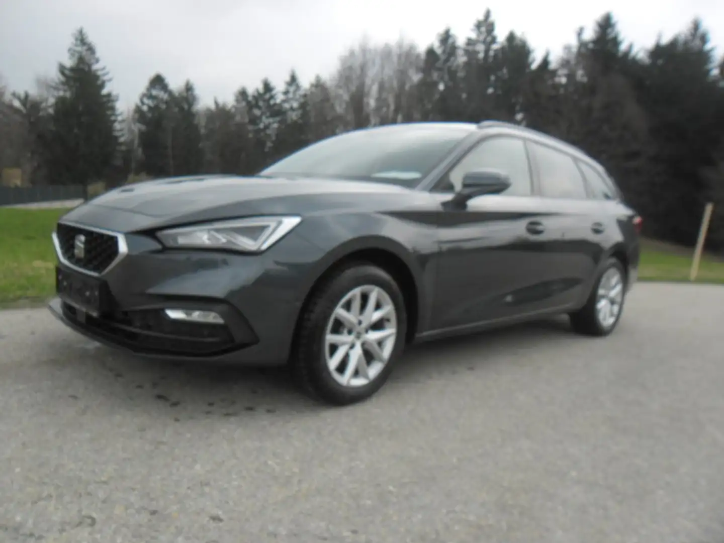 SEAT Leon Style, Virtual, AHK,LED, ACC Grau - 2