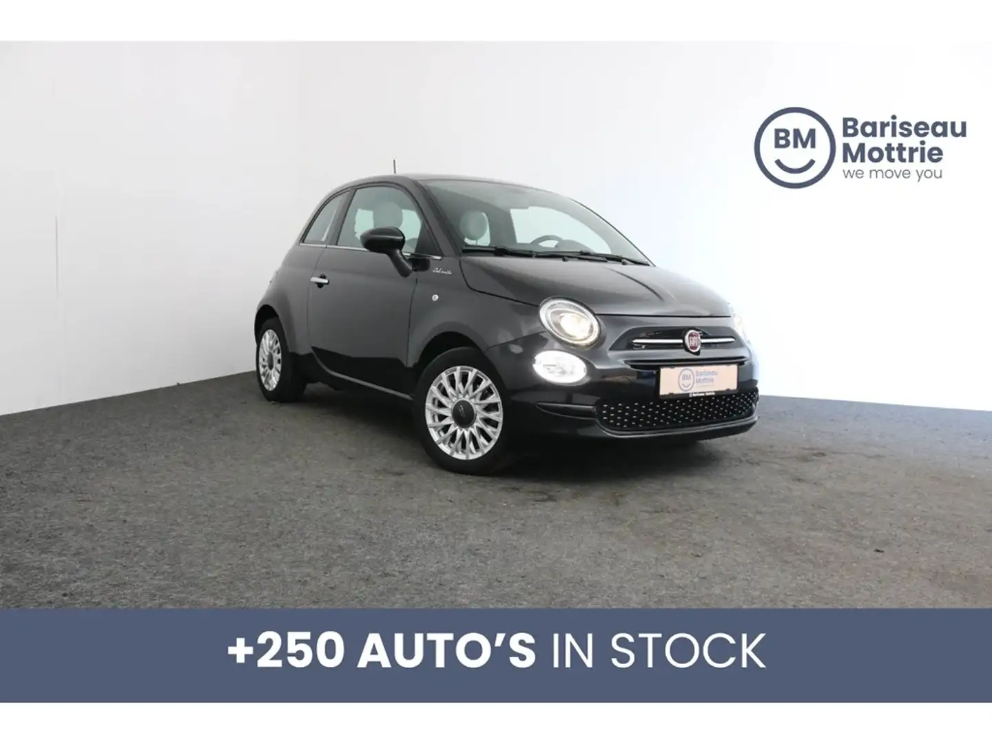 Fiat 500 1.0 HYBRID DOLCEVITA *DAB*CRUISE CONTROL*AIRCO*PAN Zwart - 1