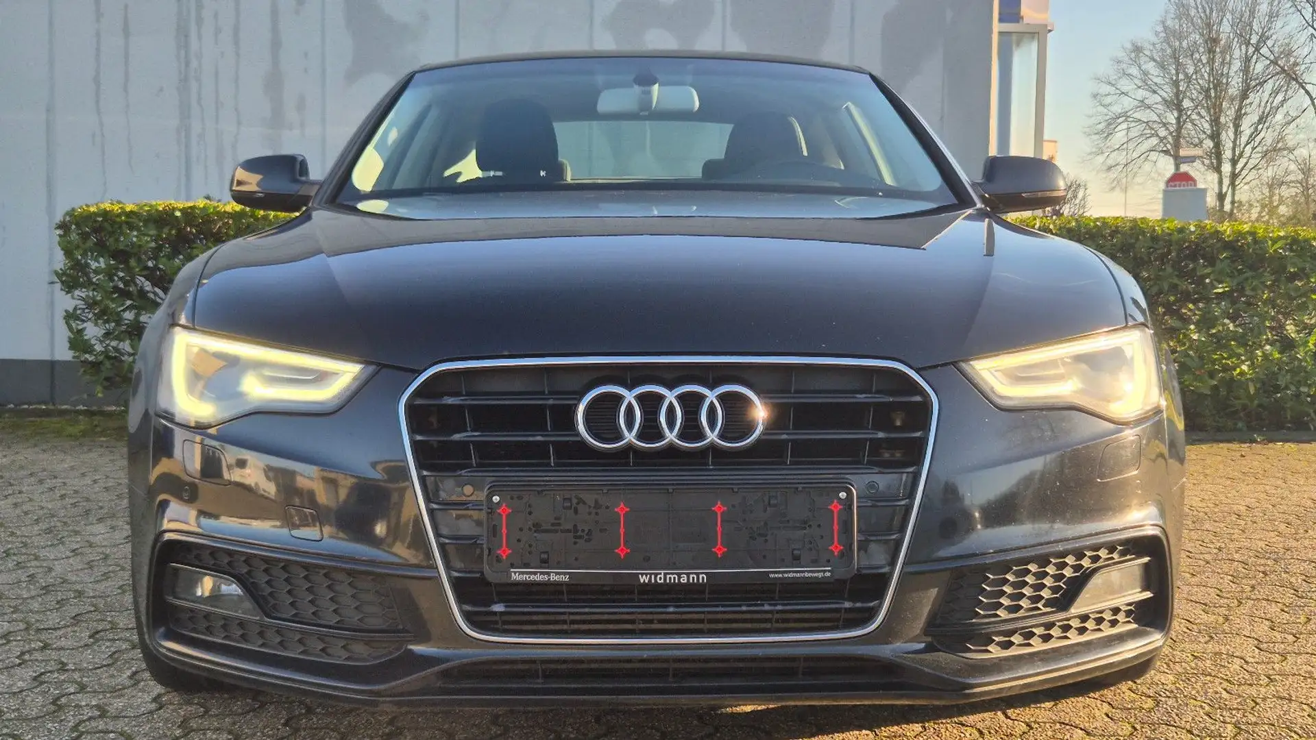 Audi A5 1.8 TFSI*S Line*Bi Xenon*Alu 18"*Facelift*SHZ Schwarz - 2
