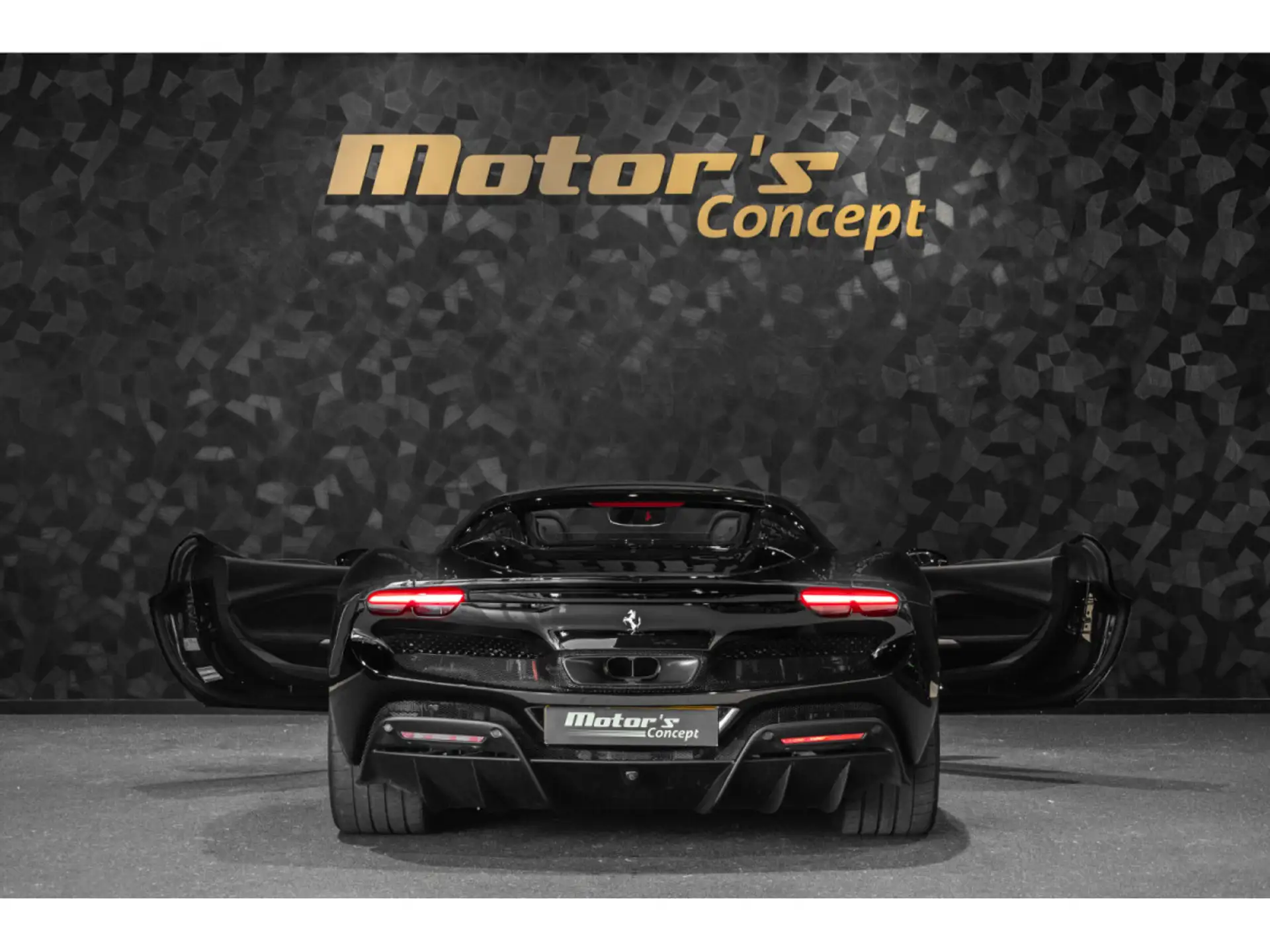 페라리 296 GTS 2025 검정 사진 5