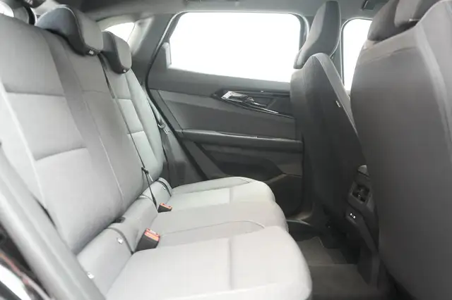 Renault Austral view 9
