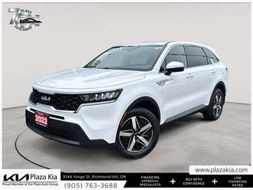 *AWD | Apple CarPlay &amp; Android Auto | Heated S