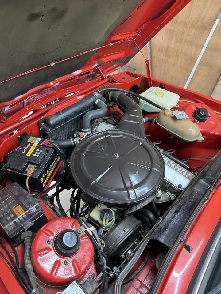 BMW 320 / 6 Cilinder, foto 5