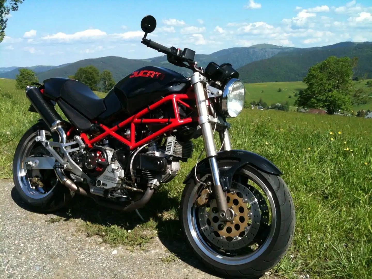 Ducati Monster 900 Negru - 1