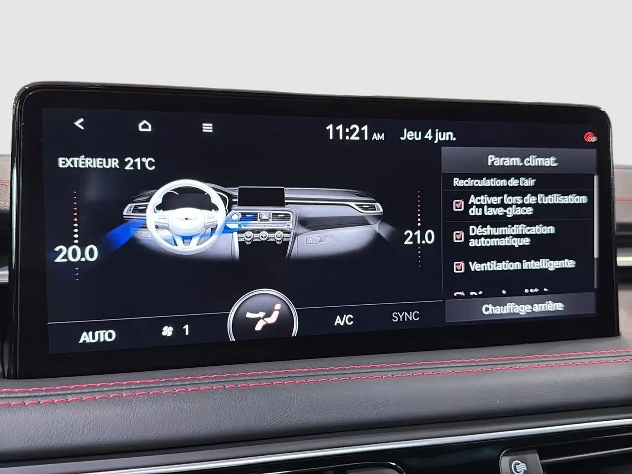 Genesis G70 снимка Genesis G70