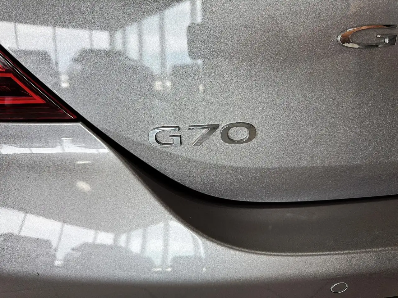 Genesis G70 снимка Genesis G70