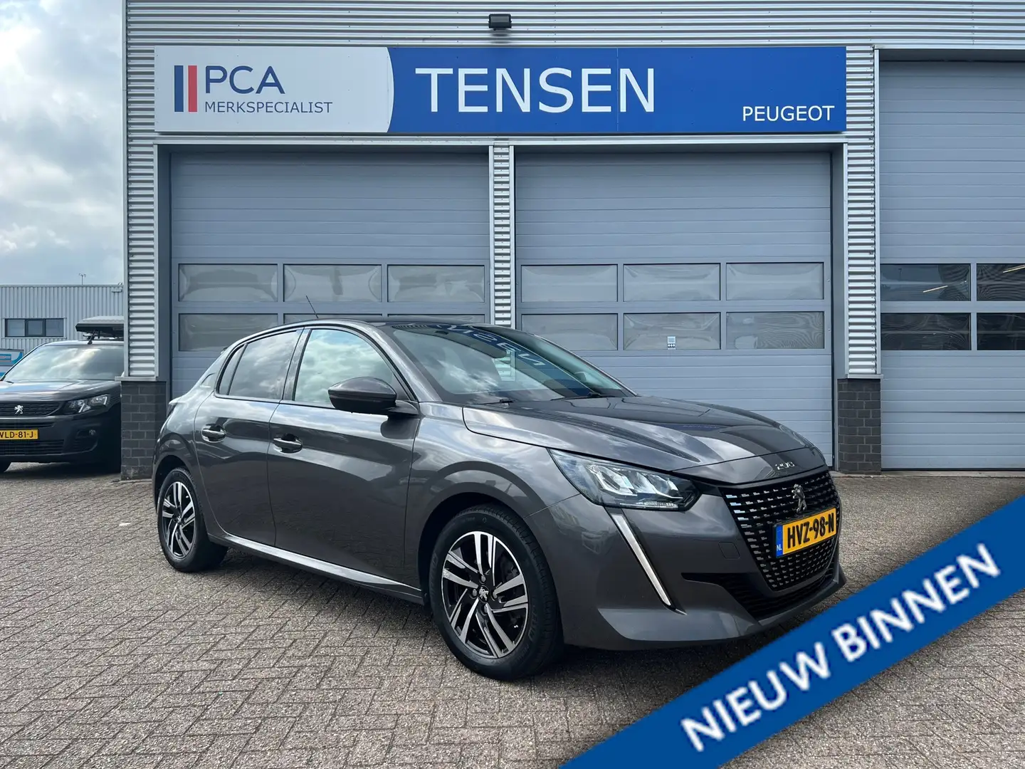 Peugeot 208 1.2 100PK PureTech Allure Pack | Keyless | Stoelve Grau - 1
