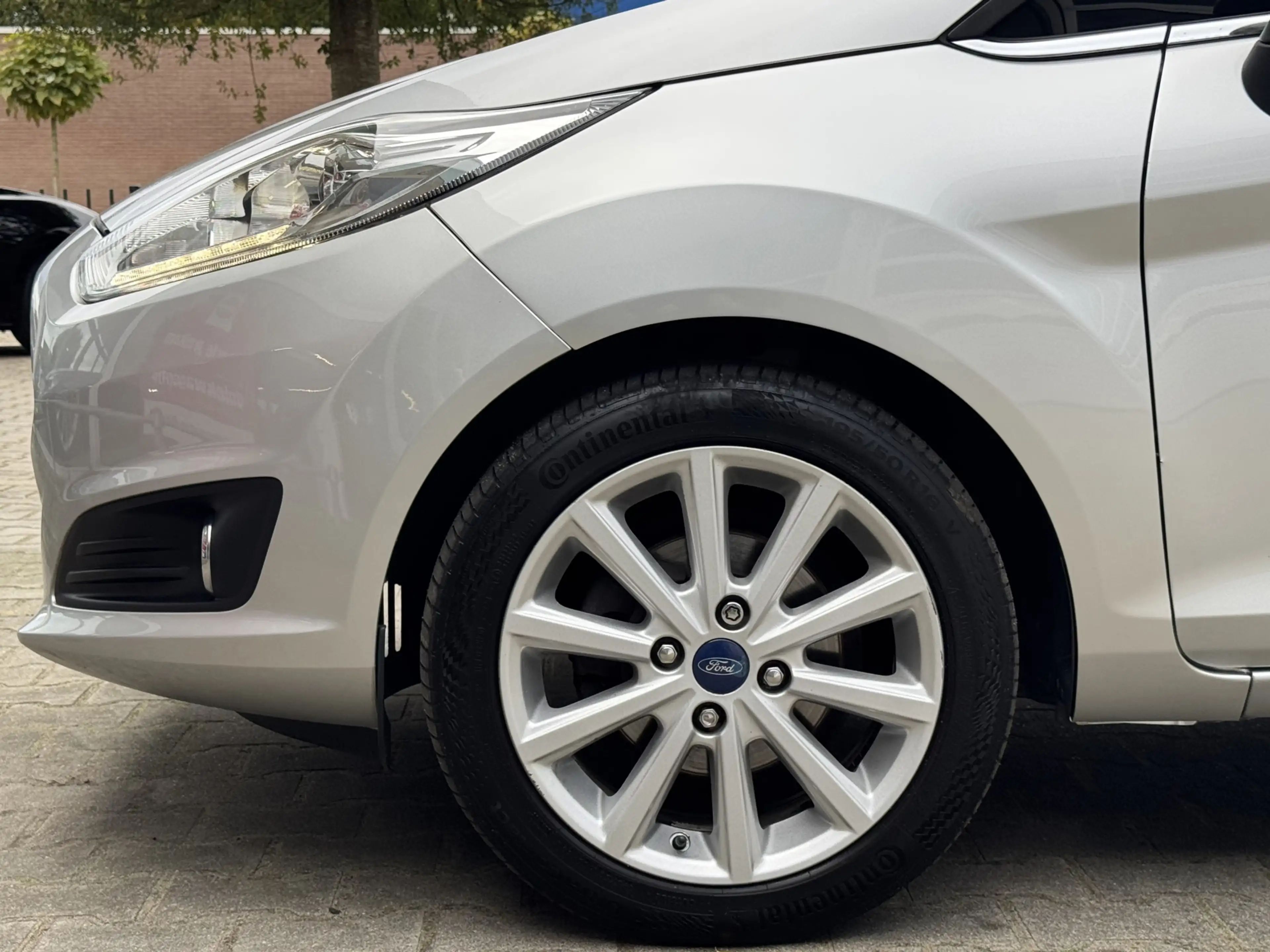 Ford Fiesta 1.0EB TITANIUM | NL-AUTO! | NIEUWE DB. RIEM! — photo 33