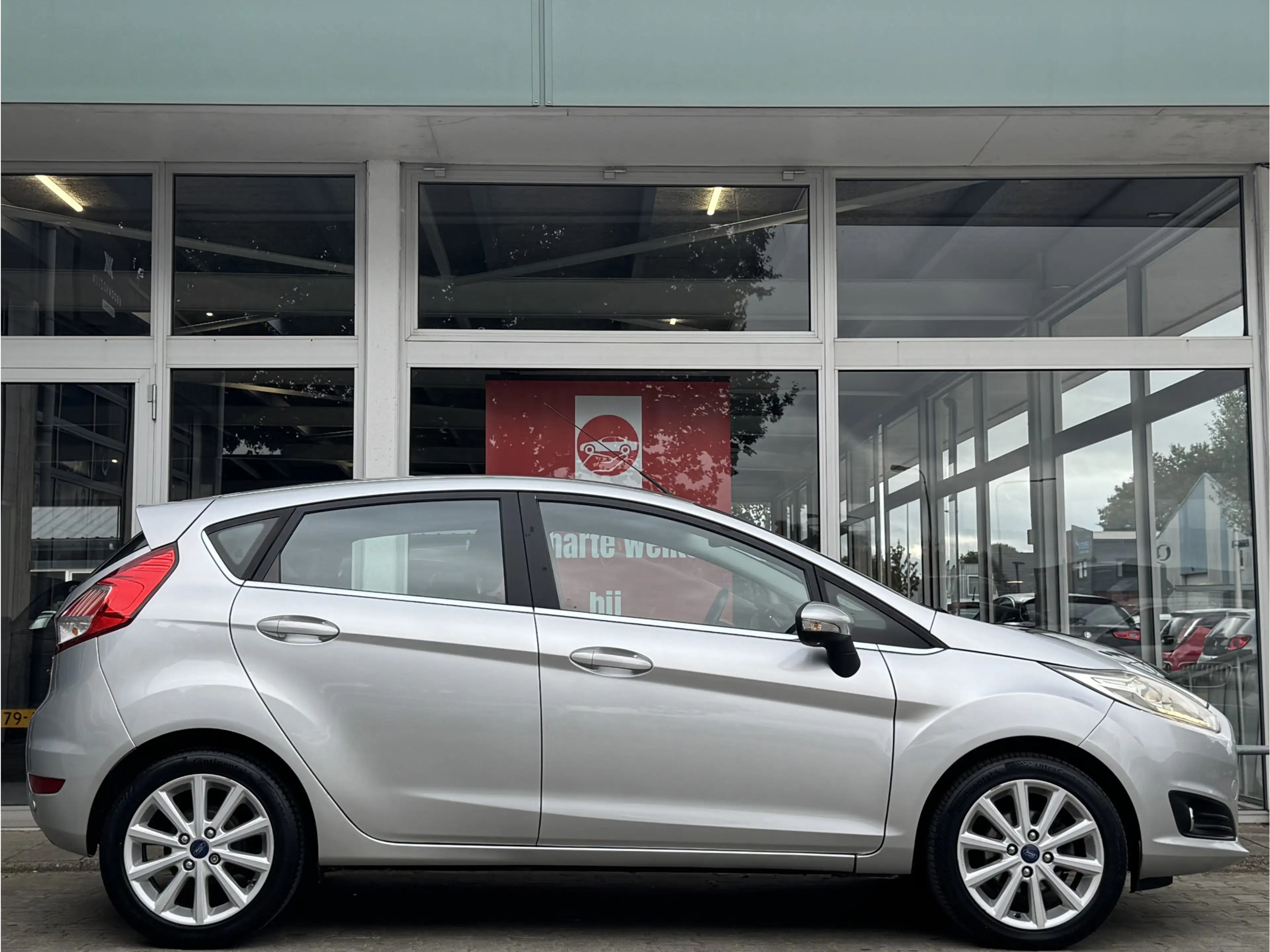 Ford Fiesta 1.0EB TITANIUM | NL-AUTO! | NIEUWE DB. RIEM! — photo 7