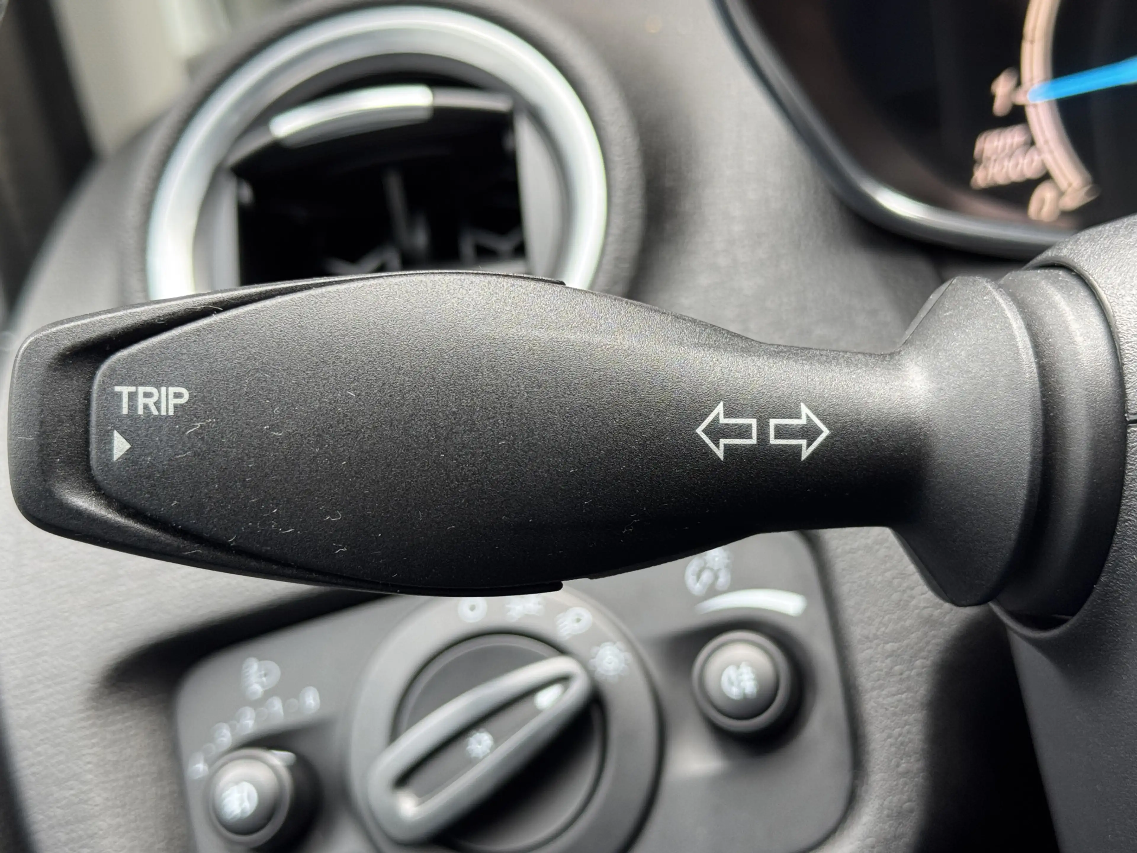 Ford Fiesta 1.0EB TITANIUM | NL-AUTO! | NIEUWE DB. RIEM! — photo 21