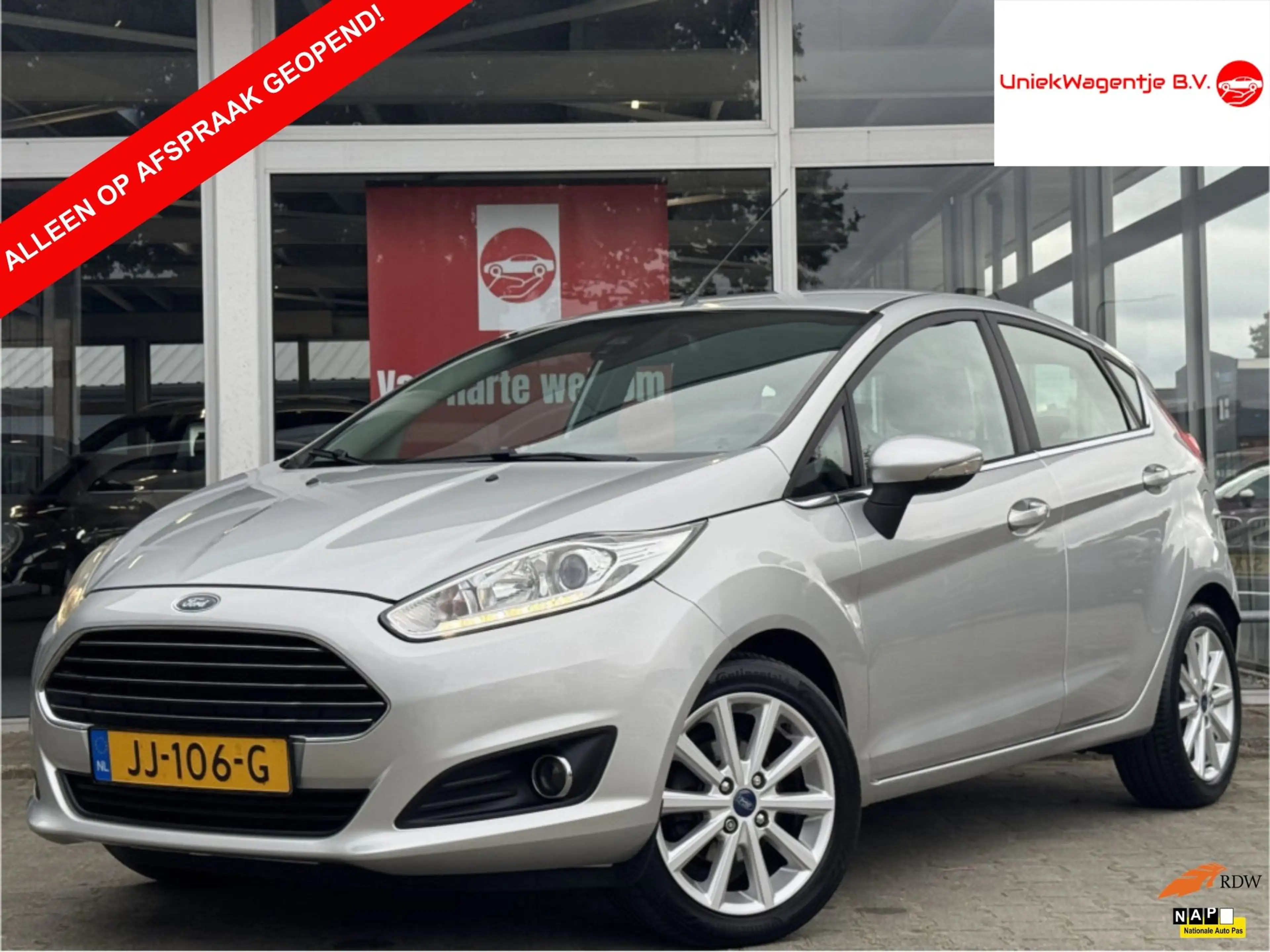 Ford Fiesta 1.0EB TITANIUM | NL-AUTO! | NIEUWE DB. RIEM!