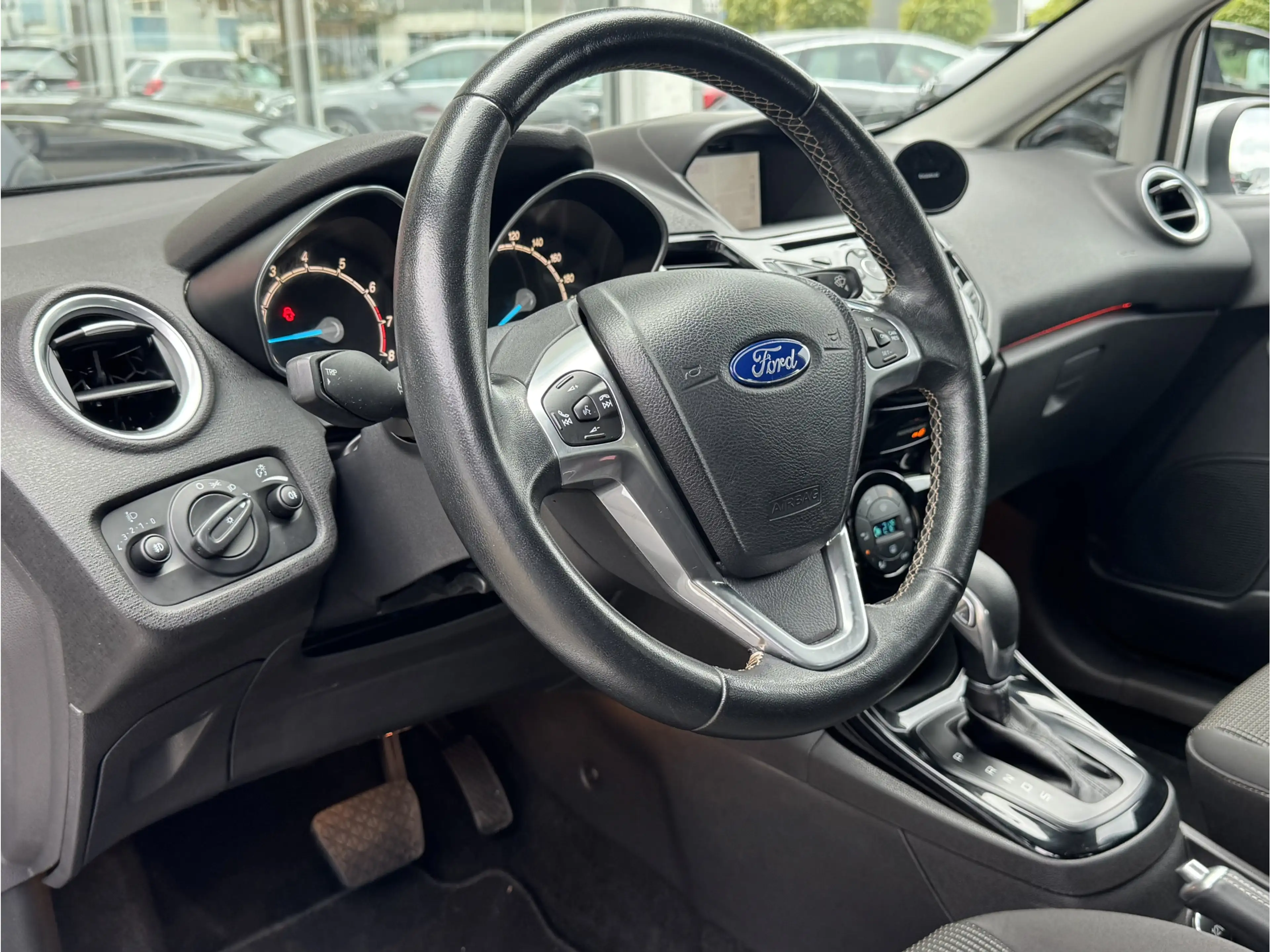 Ford Fiesta 1.0EB TITANIUM | NL-AUTO! | NIEUWE DB. RIEM! — photo 9