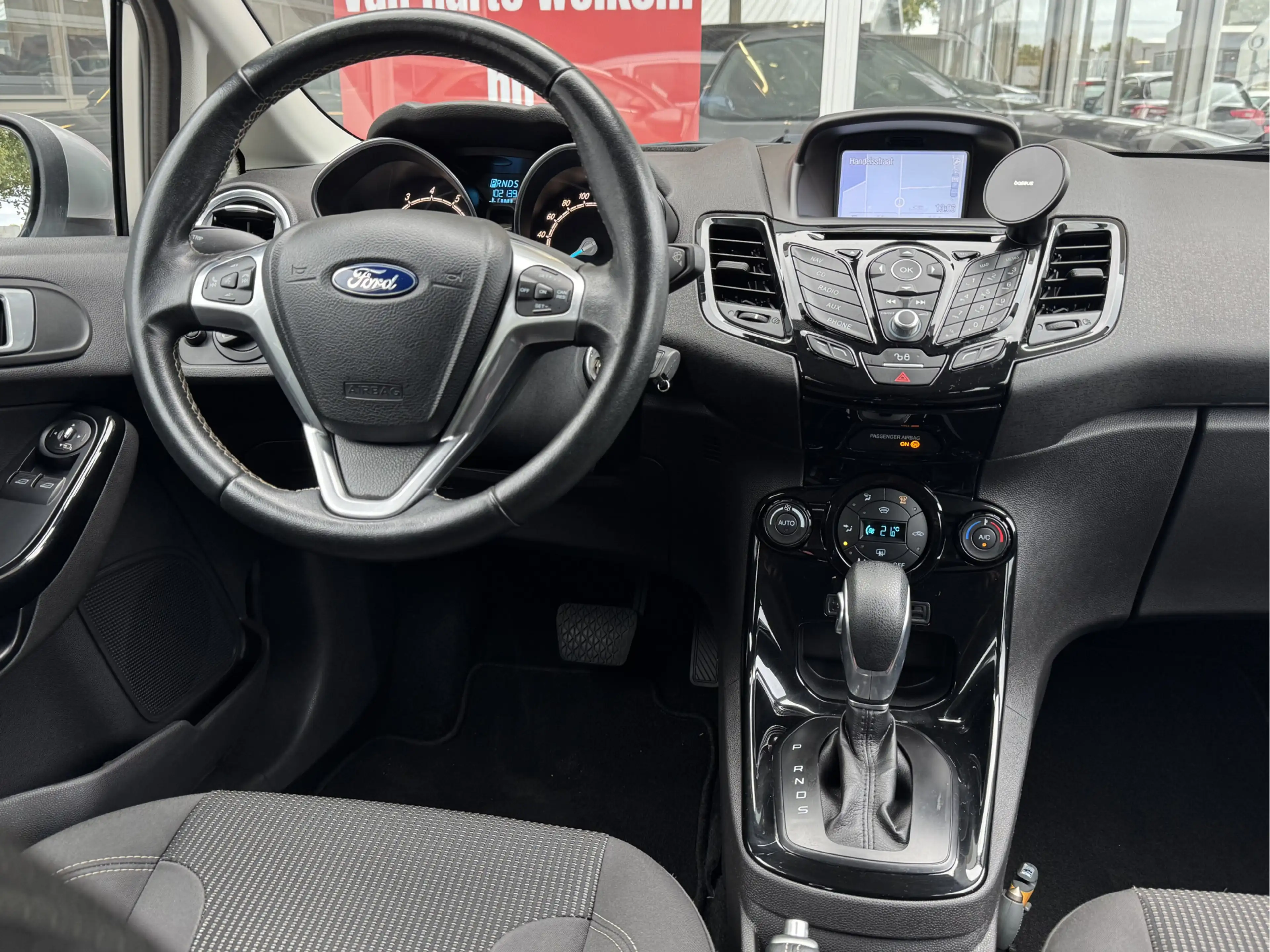 Ford Fiesta 1.0EB TITANIUM | NL-AUTO! | NIEUWE DB. RIEM! — photo 12
