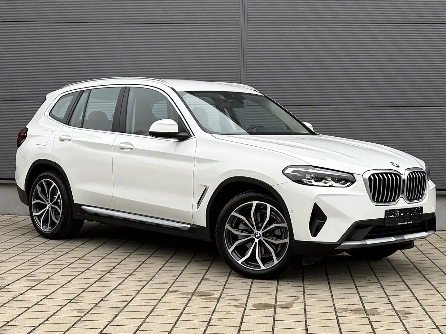 BMW X3 xDrive 20d*20"Zoll*LED*ParkAssist*Cognac* Weiß - 2