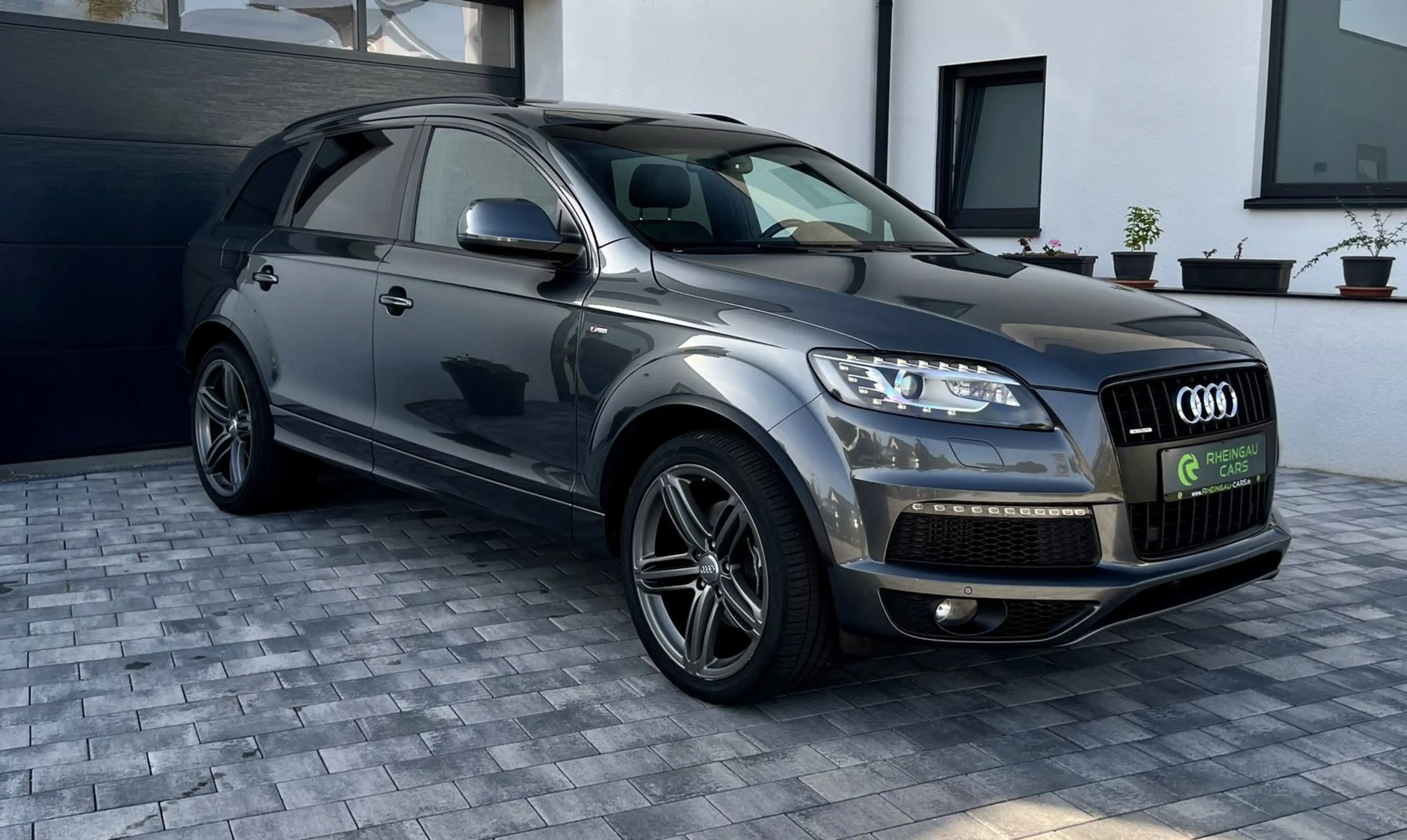 Audi Q7 3.0 TDI quattro 7.Sitzer PANO AHK BOSE LUFT — photo 4
