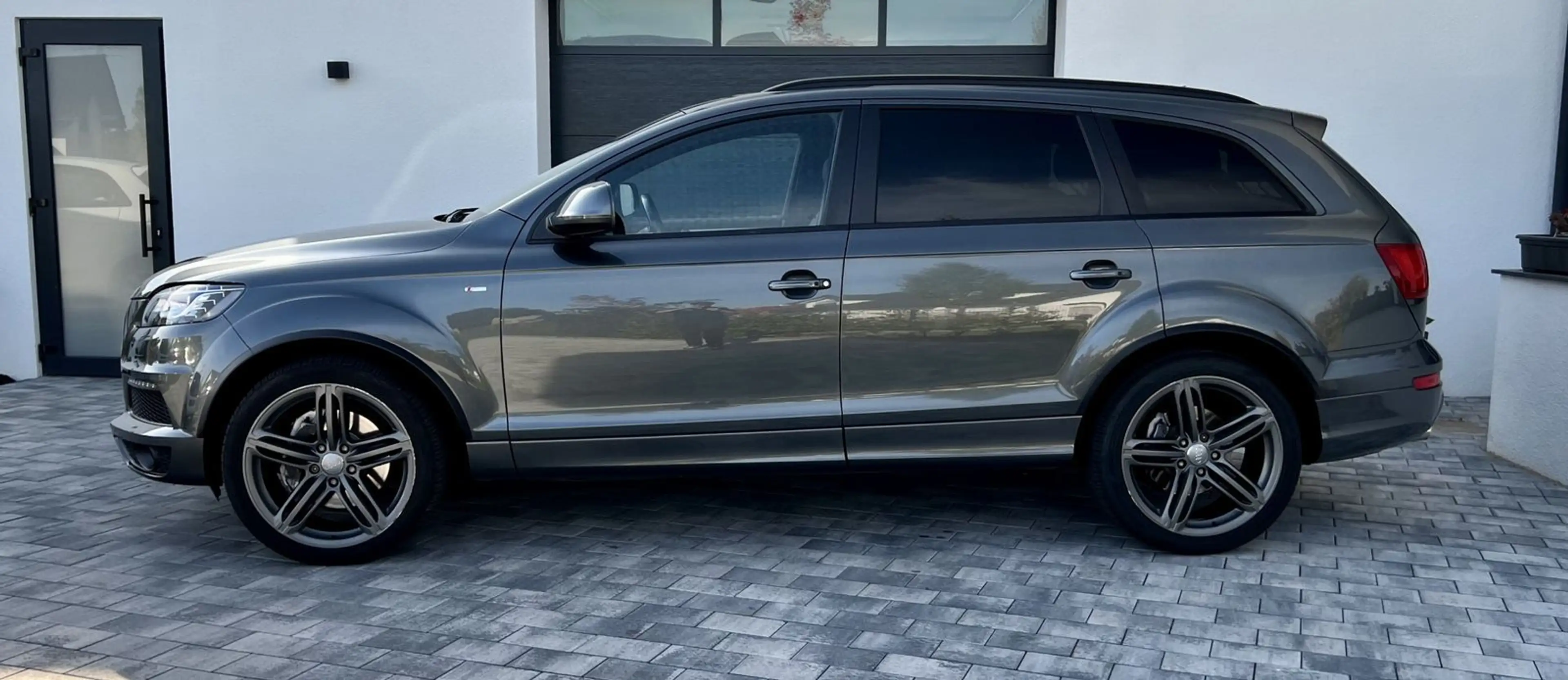 Audi Q7 3.0 TDI quattro 7.Sitzer PANO AHK BOSE LUFT — photo 6