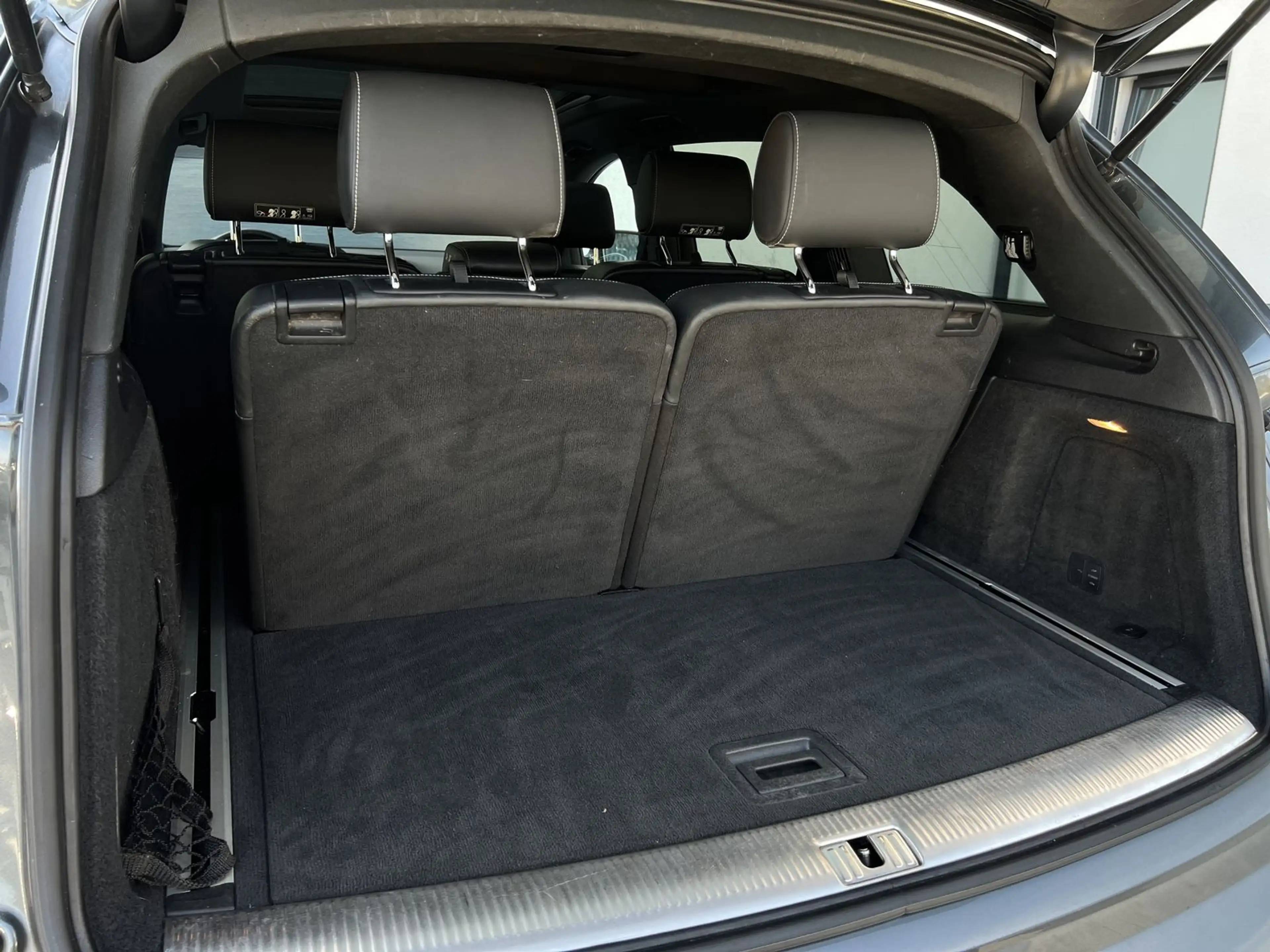 Audi Q7 3.0 TDI quattro 7.Sitzer PANO AHK BOSE LUFT — photo 14