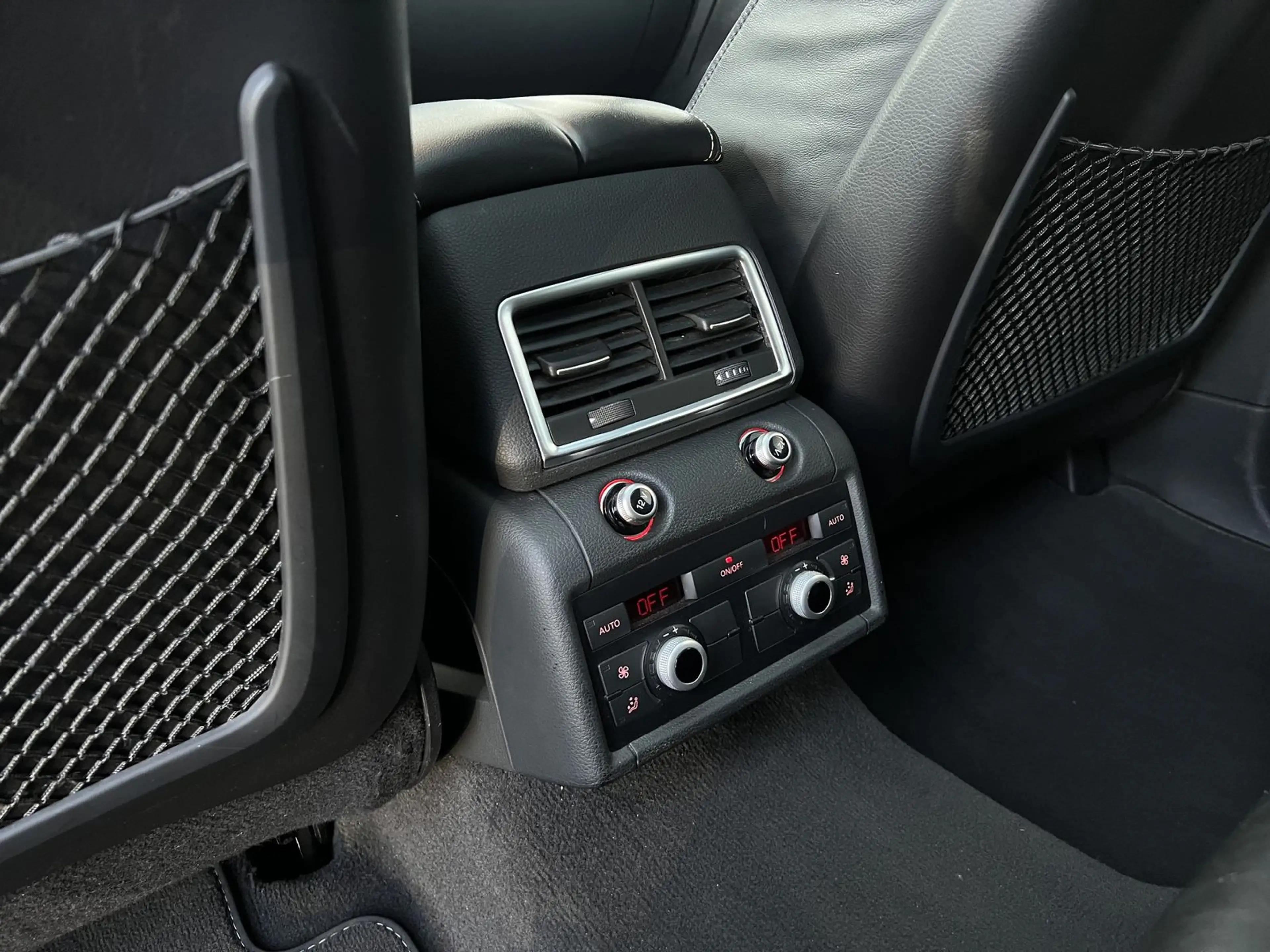 Audi Q7 3.0 TDI quattro 7.Sitzer PANO AHK BOSE LUFT — photo 11