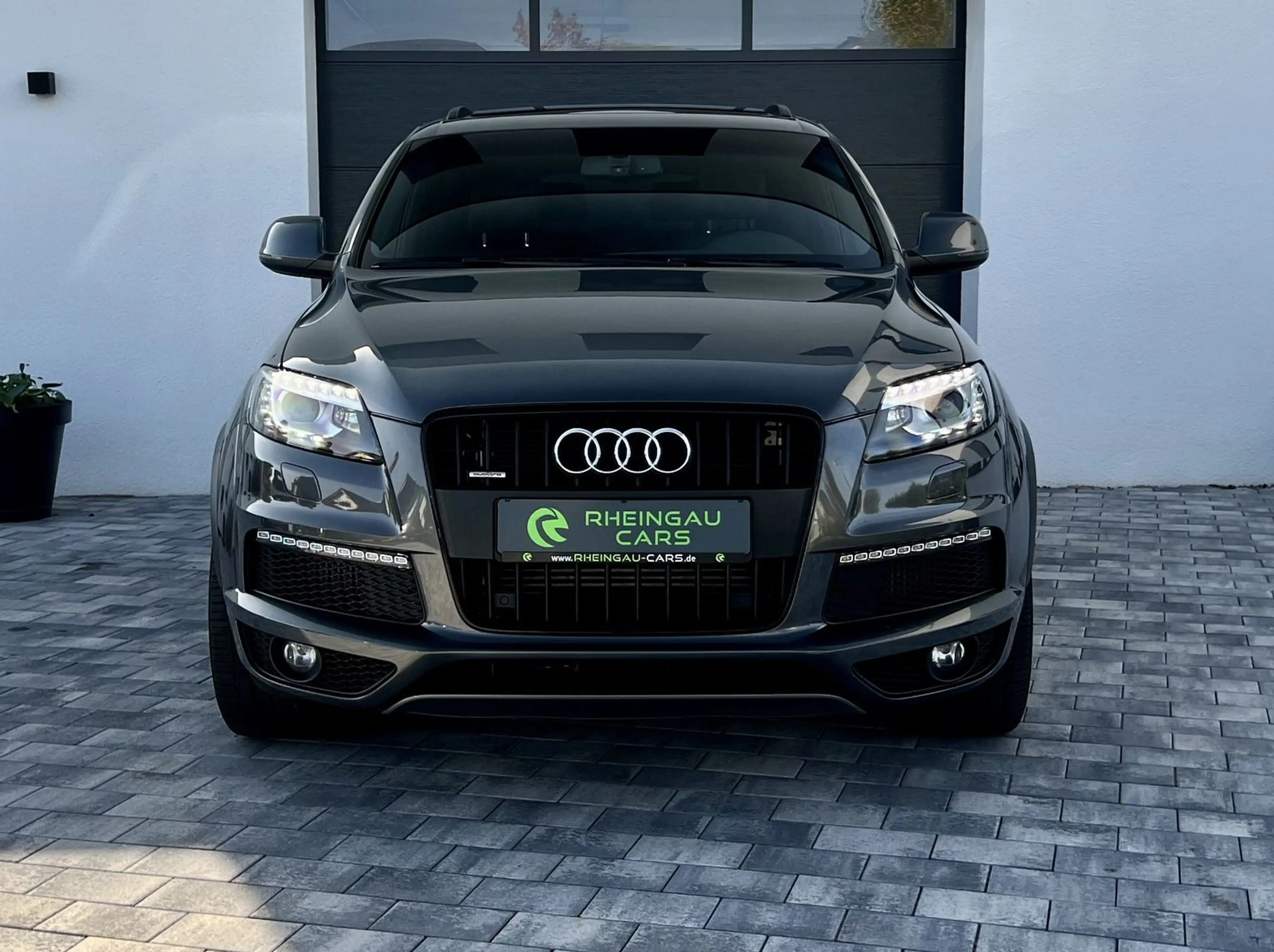 Audi Q7 3.0 TDI quattro 7.Sitzer PANO AHK BOSE LUFT — photo 3
