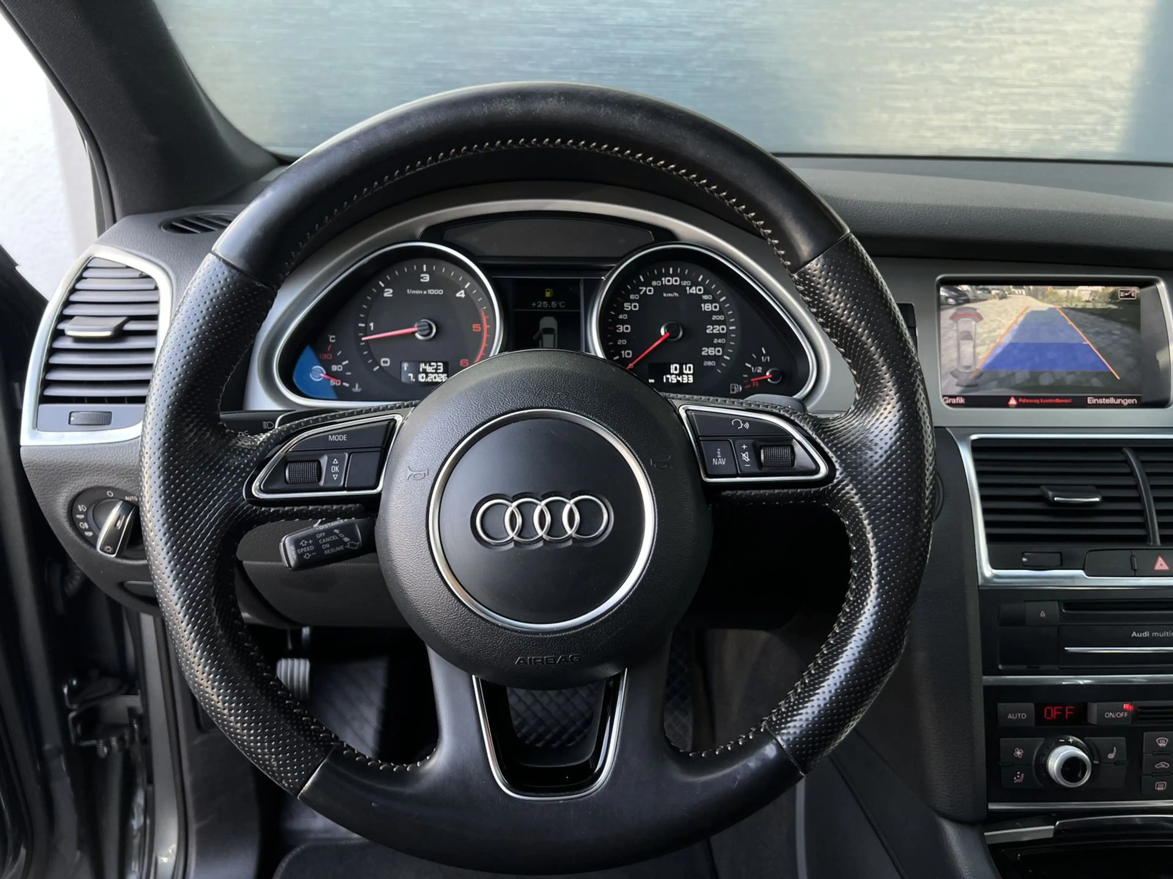 Audi Q7 3.0 TDI quattro 7.Sitzer PANO AHK BOSE LUFT — photo 8
