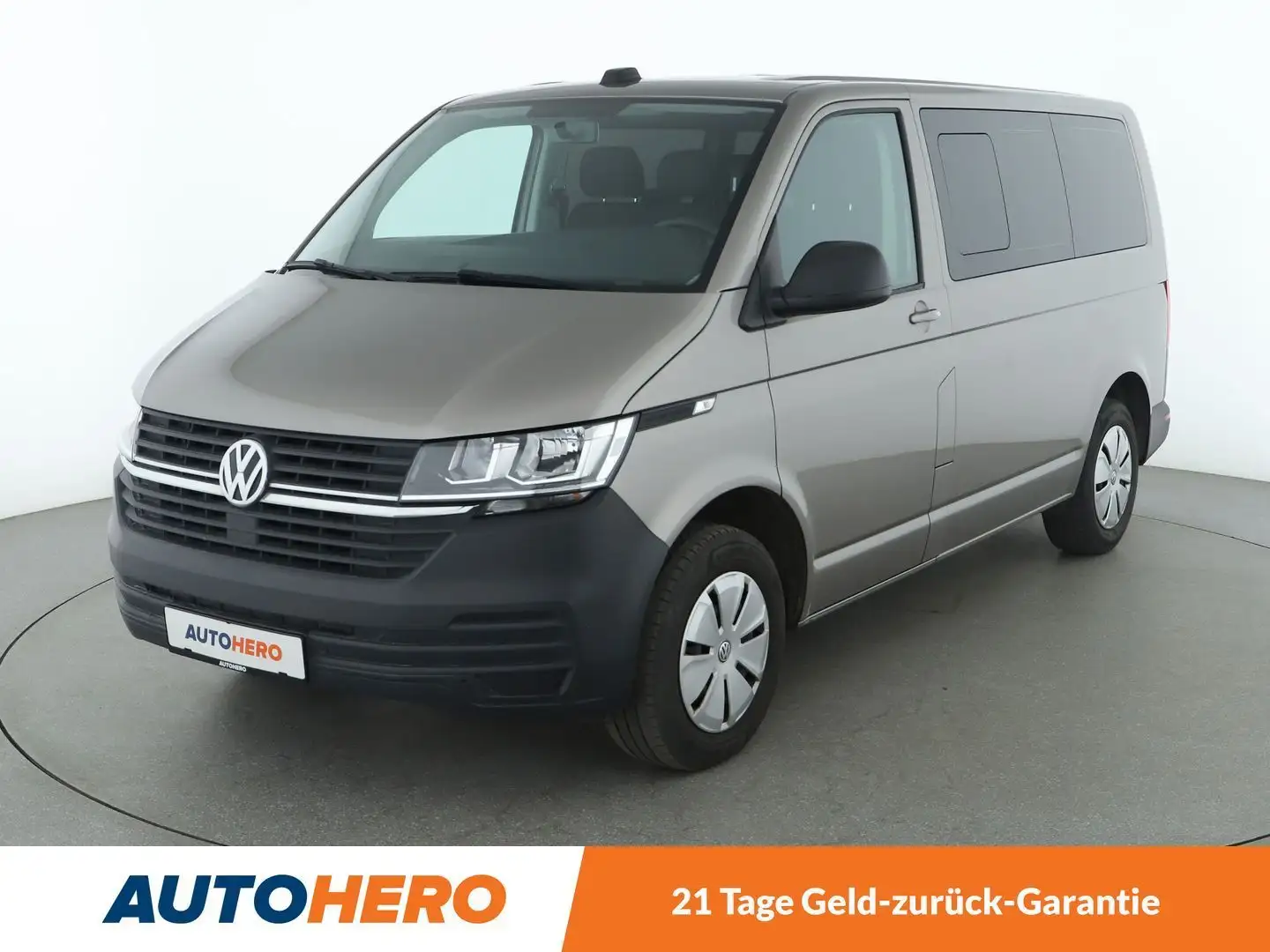 Volkswagen T6 Kombi 2.0 TDI FWD Grau - 1